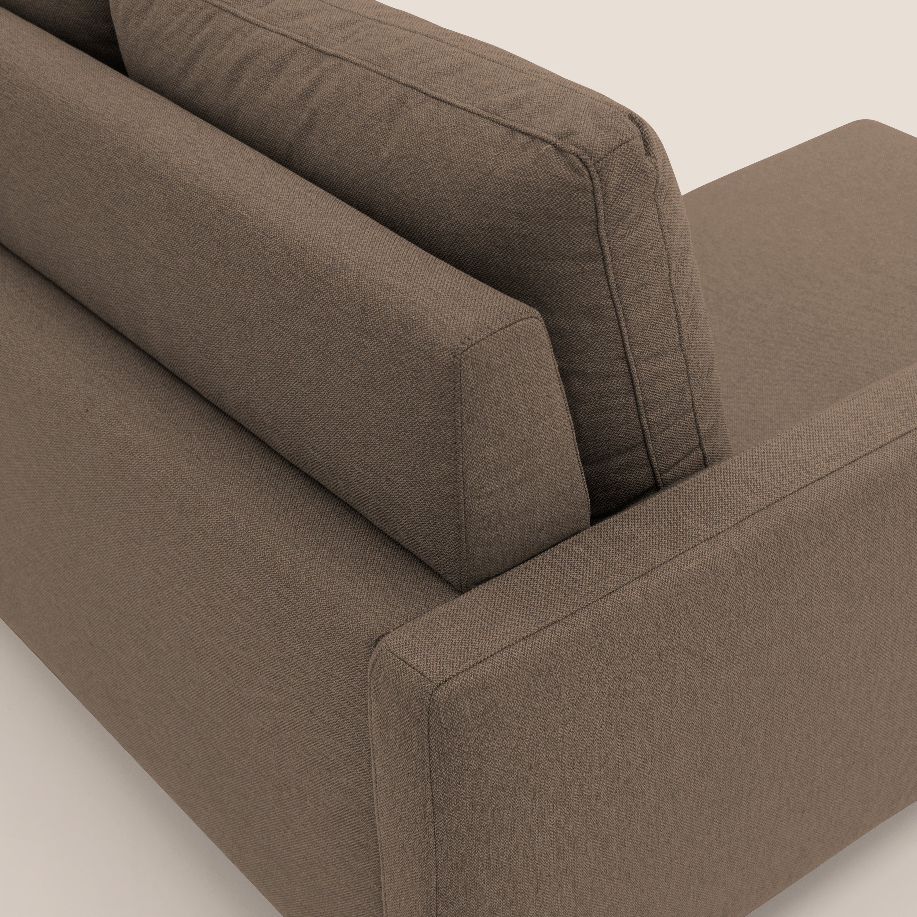 Klimt divano con 3 sedute allungabili e schienali in piuma d'oca in tessuto smacchiabile T05 marrone - divani.store
