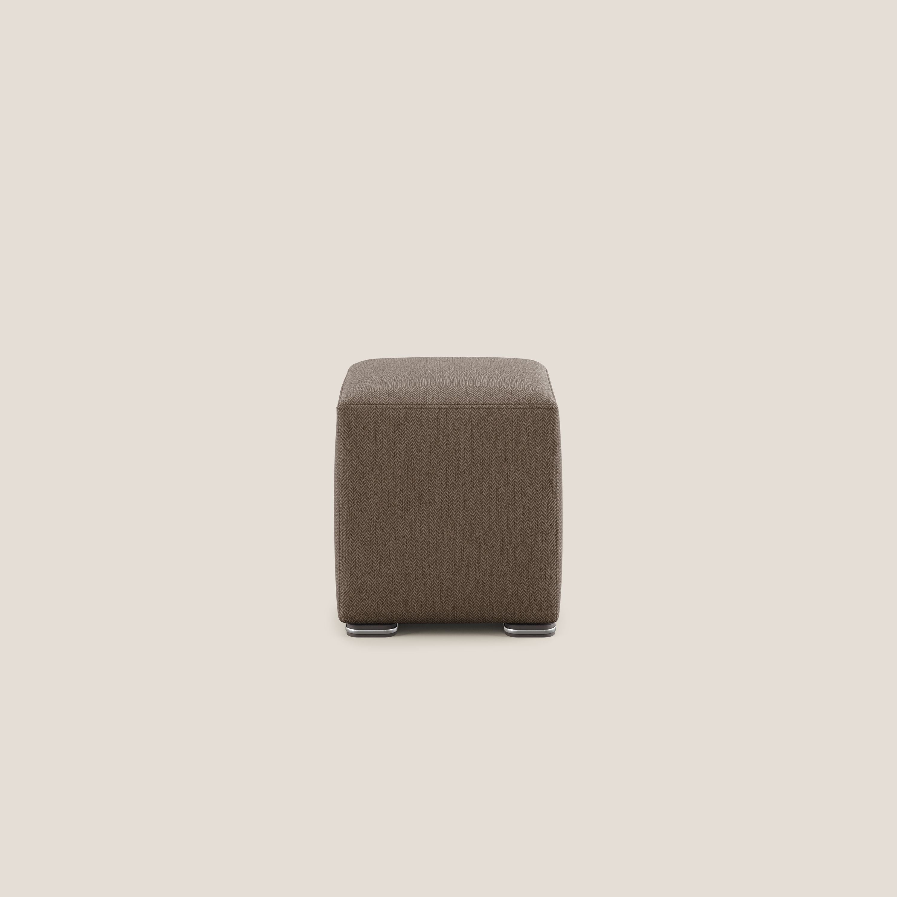 Cube pouf in tessuto morbido smacchiabile T05 marrone - divani.store