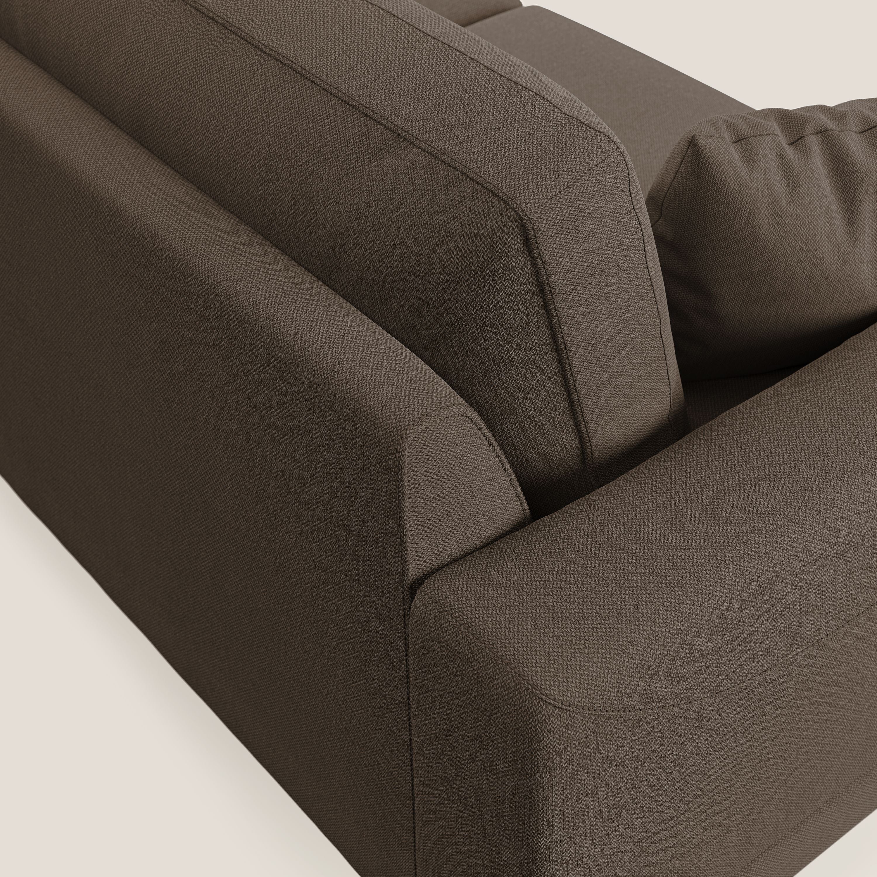 Dorian divano moderno angolare con penisola in tessuto morbido antimacchia T05 marrone - divani.store