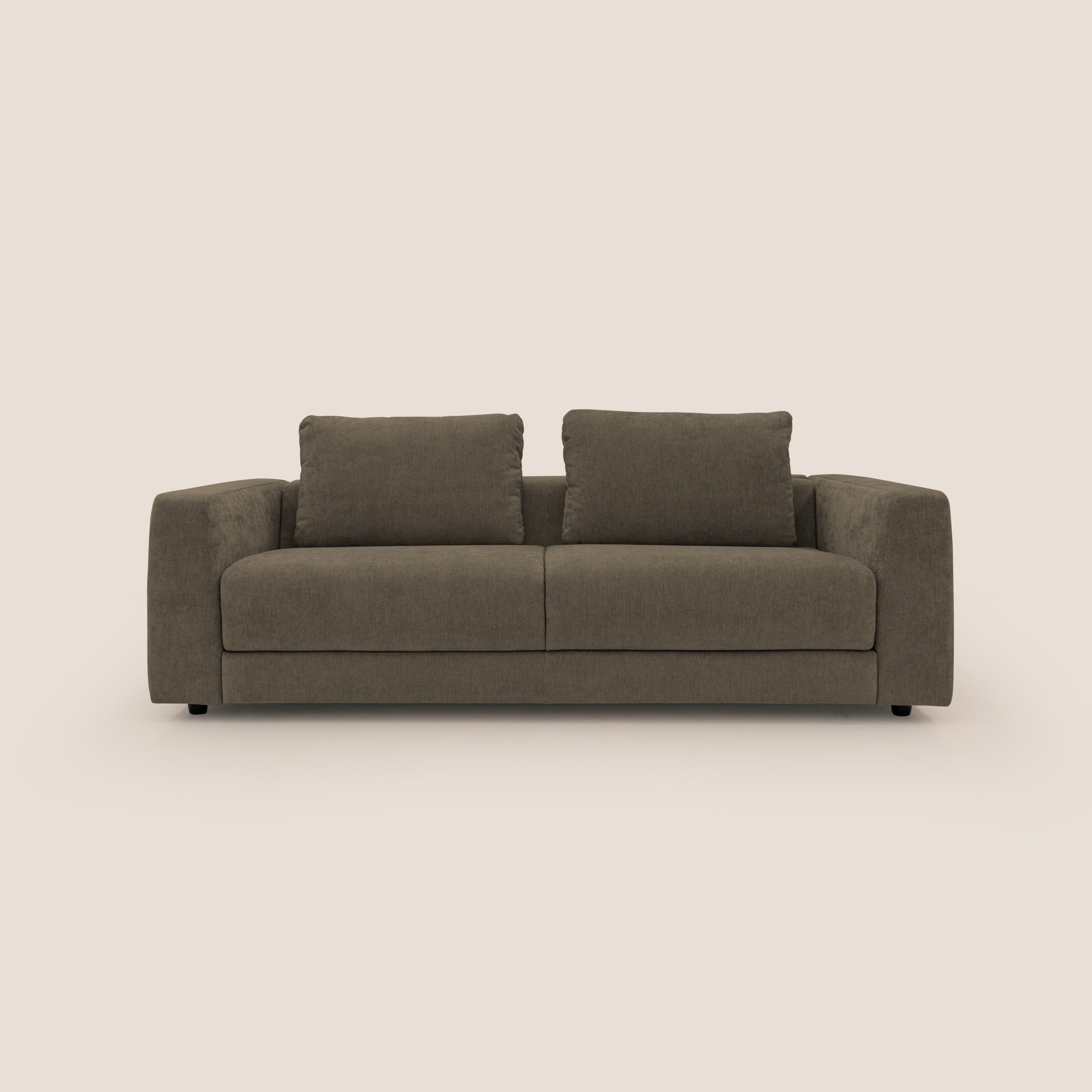 Freia Divano letto minimal materasso h15 cm con morbidi schienali in tessuto impermeabile T14 marrone - divani.store