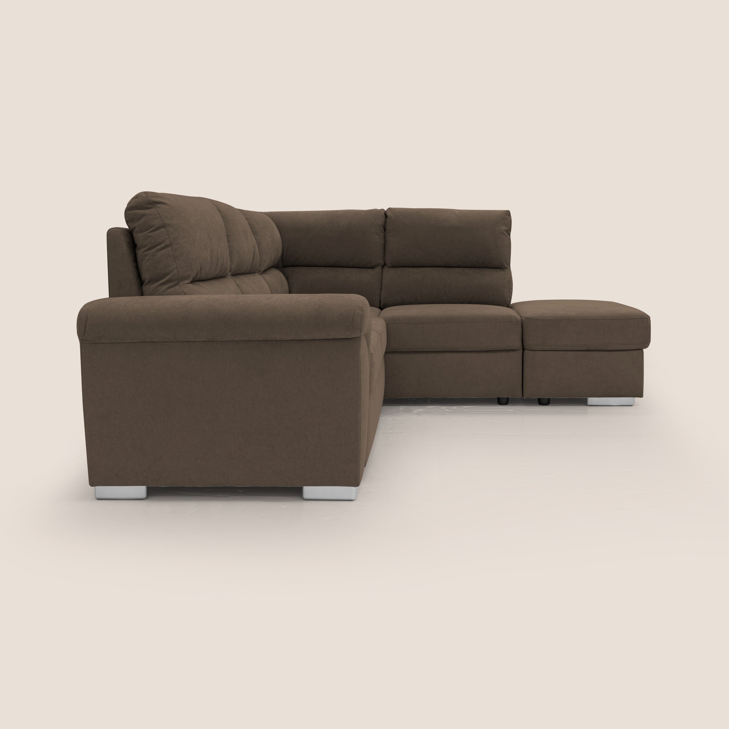 Minerva divano angolare con estraibile a cassettone e pouf contenitore in tessuto morbido impermeabile T02 marrone - divani.store
