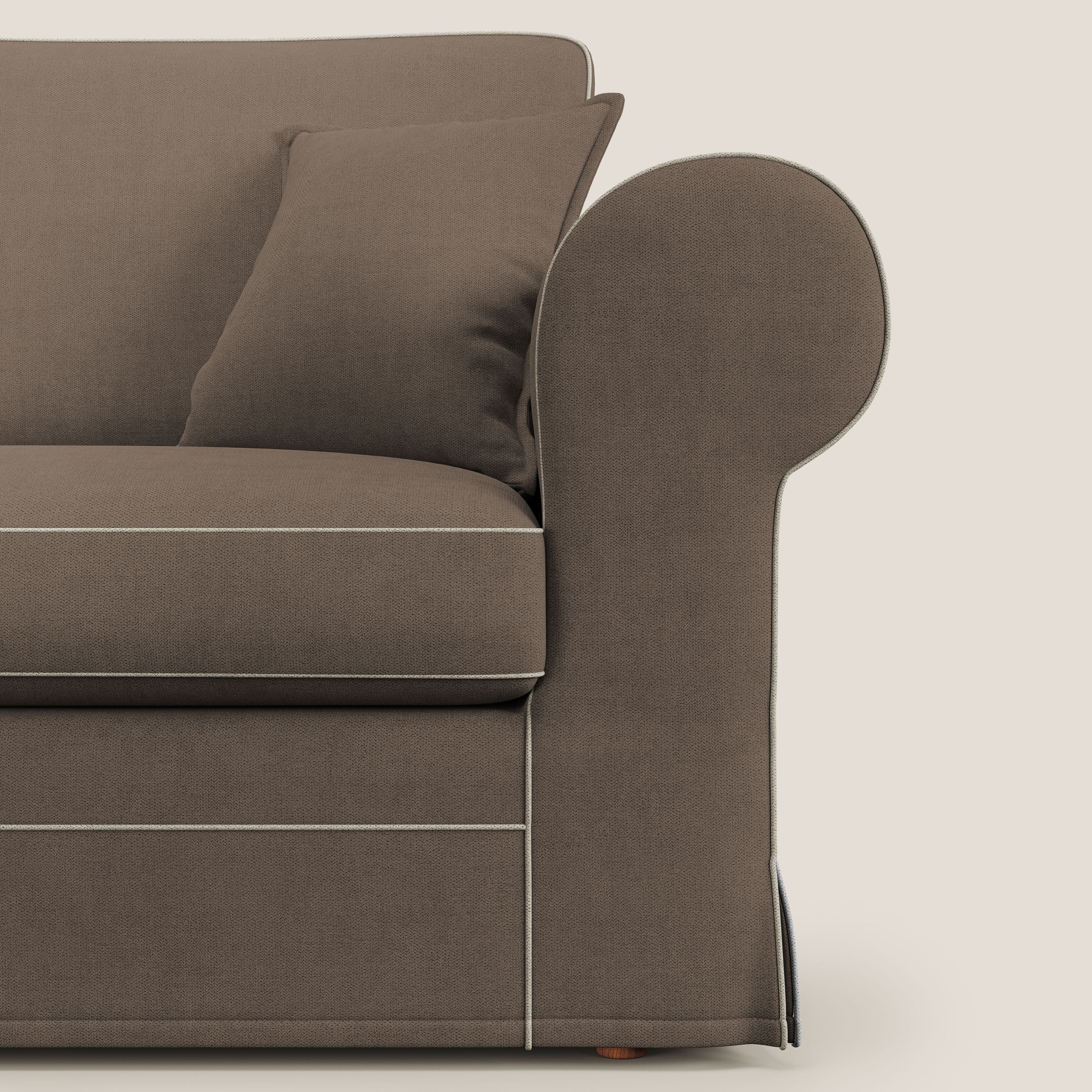 Lady divano classico bicolore in piuma d'oca realizzato con tessuto impermeabile T02 marrone - panna - divani.store