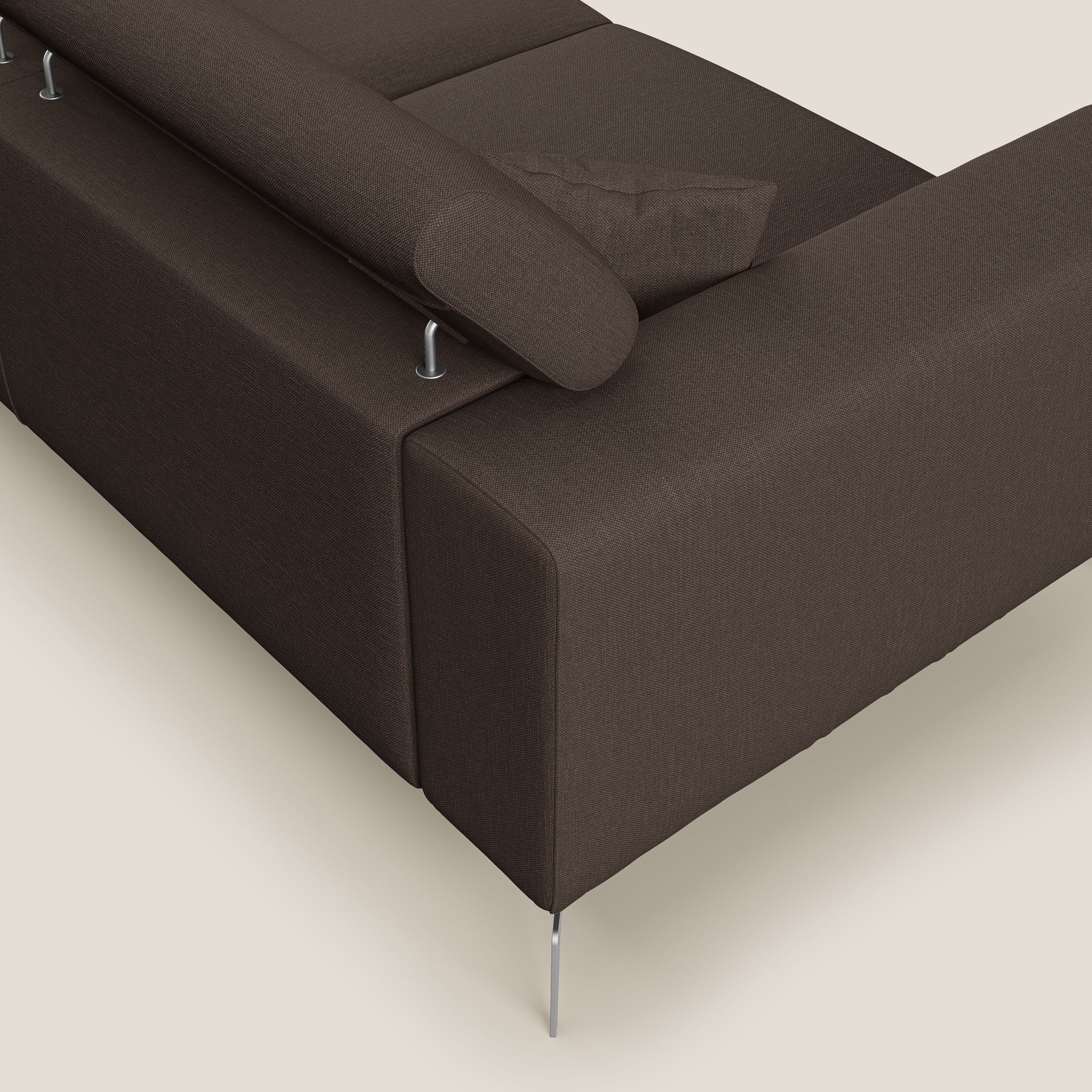 Blade Divano con poggiatesta reclinabili in tessuto impermeabile misto cotone T13 marrone - divani.store