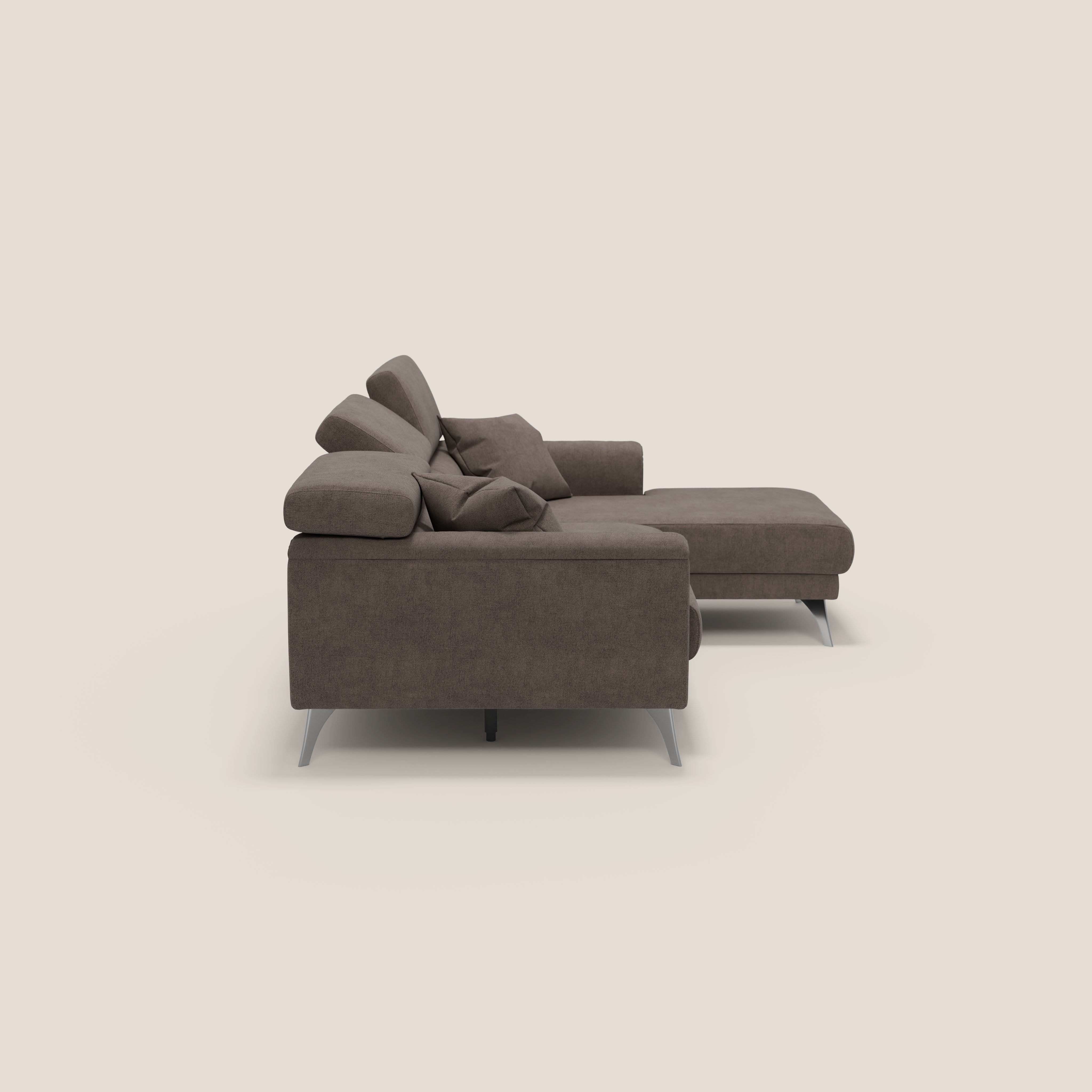 Caravaggio Divano angolare con sedute scorrevoli in tessuto morbido impermeabile T02 marrone - divani.store