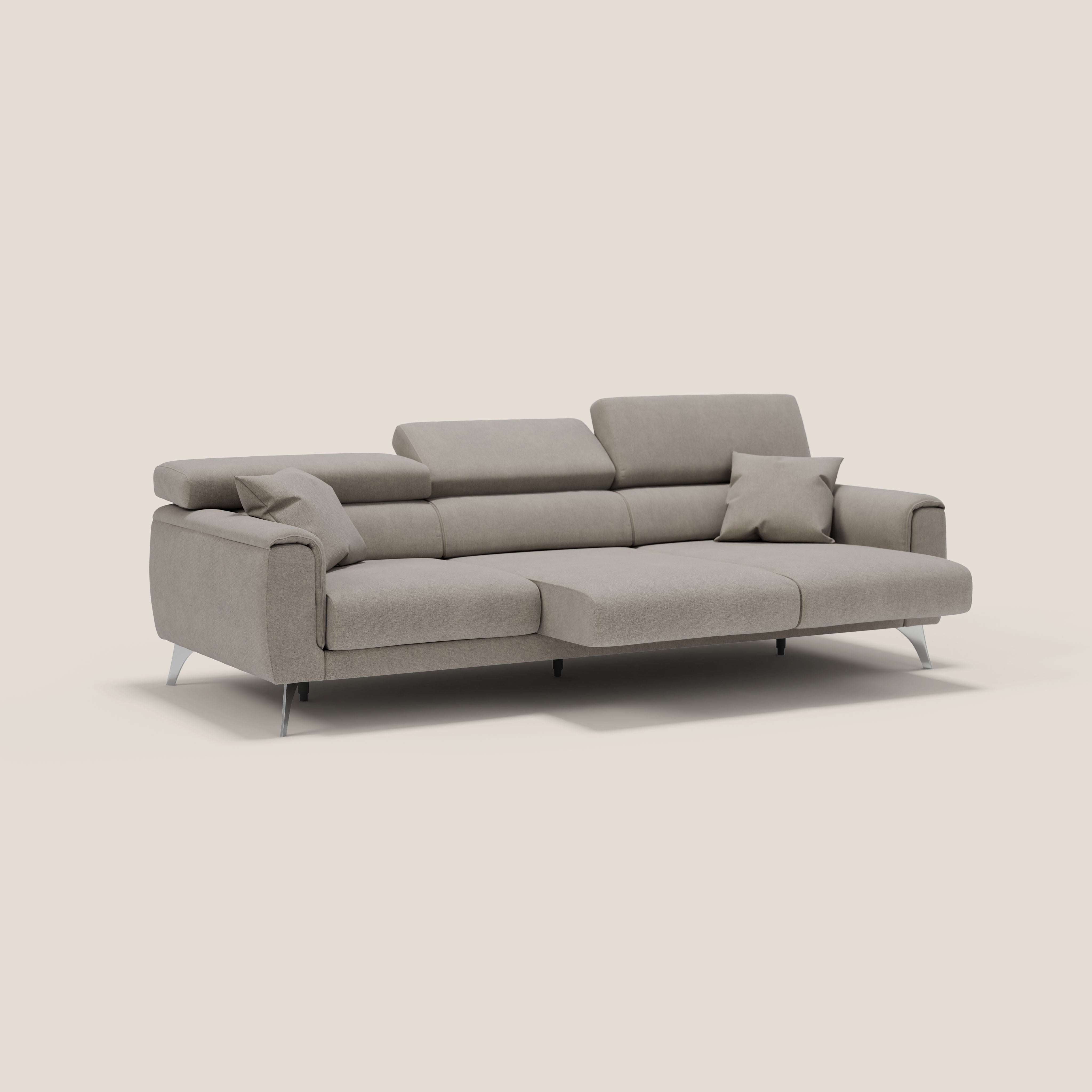 Caravaggio divano con 3 sedute allungabili indipendenti e poggiatesta reclinabili in tessuto impermeabile T02 beige - divani.store