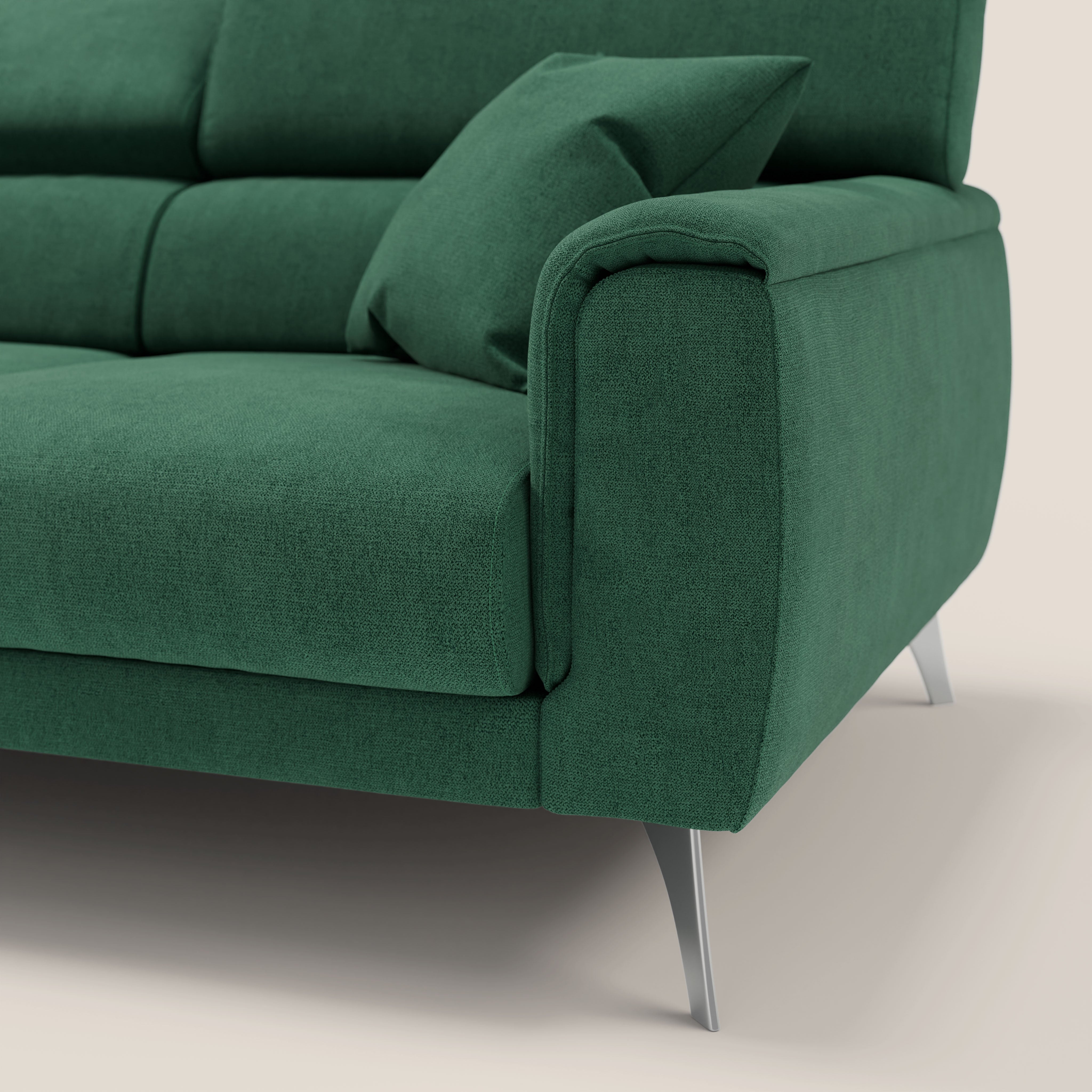 Caravaggio divano con 3 sedute allungabili indipendenti e poggiatesta reclinabili in tessuto impermeabile T02 verde - divani.store