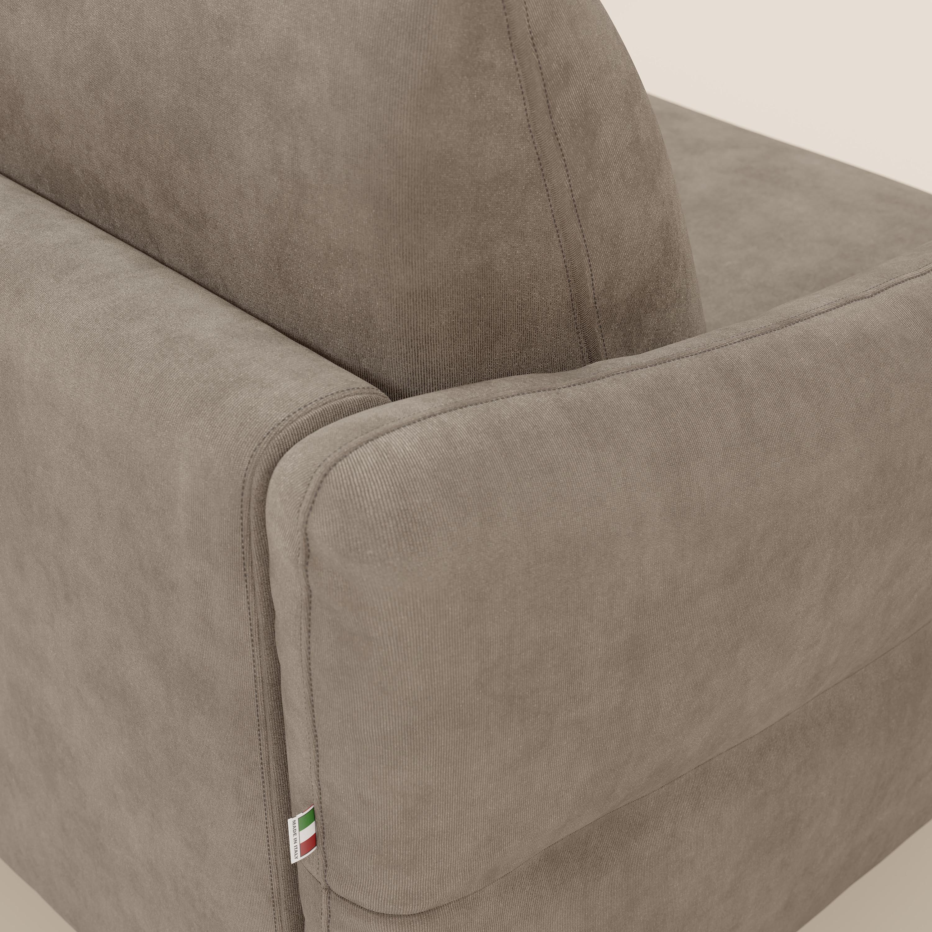 Dalia divano letto angolare con materasso alto 18 cm piedini alti e penisola contenitore in tessuto smacchiabile T17 - divani.store