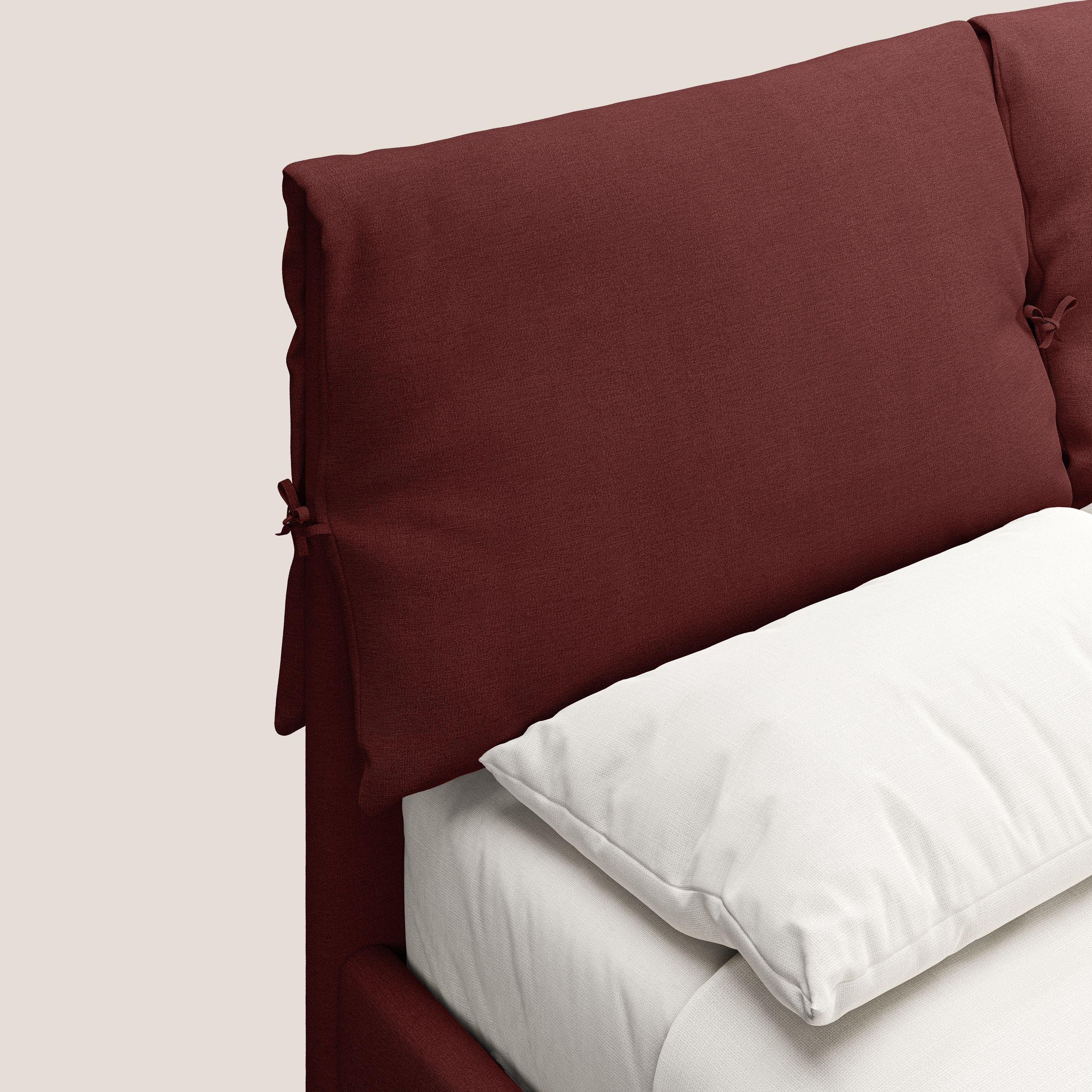 Artemisia letto imbottito con piedini alti sfoderabile in tessuto smacchiabile T17 rosso - divani.store