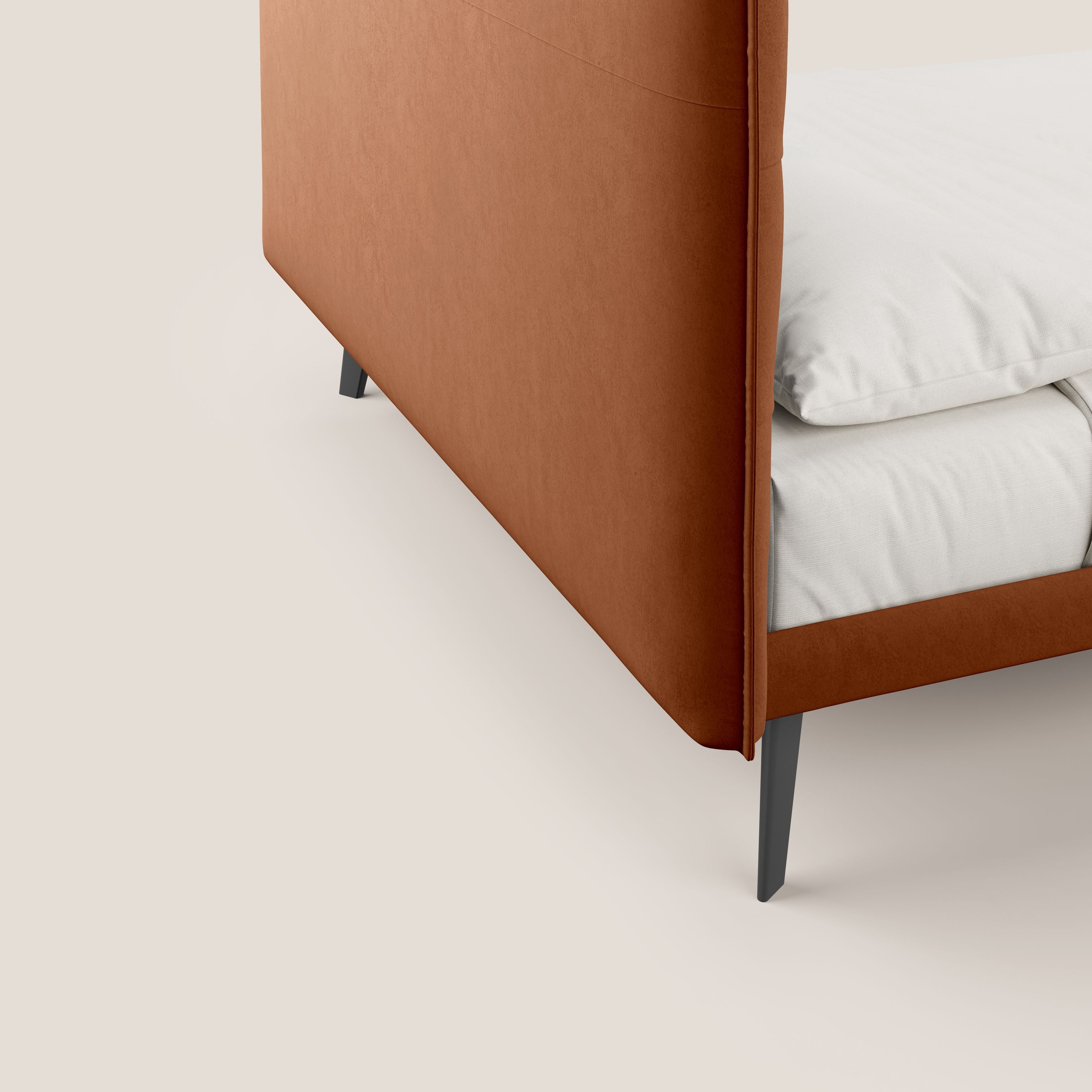 Brigitte letto con testata trapuntata piedi alti in mogano e tessuto impermeabile T09 ruggine - divani.store