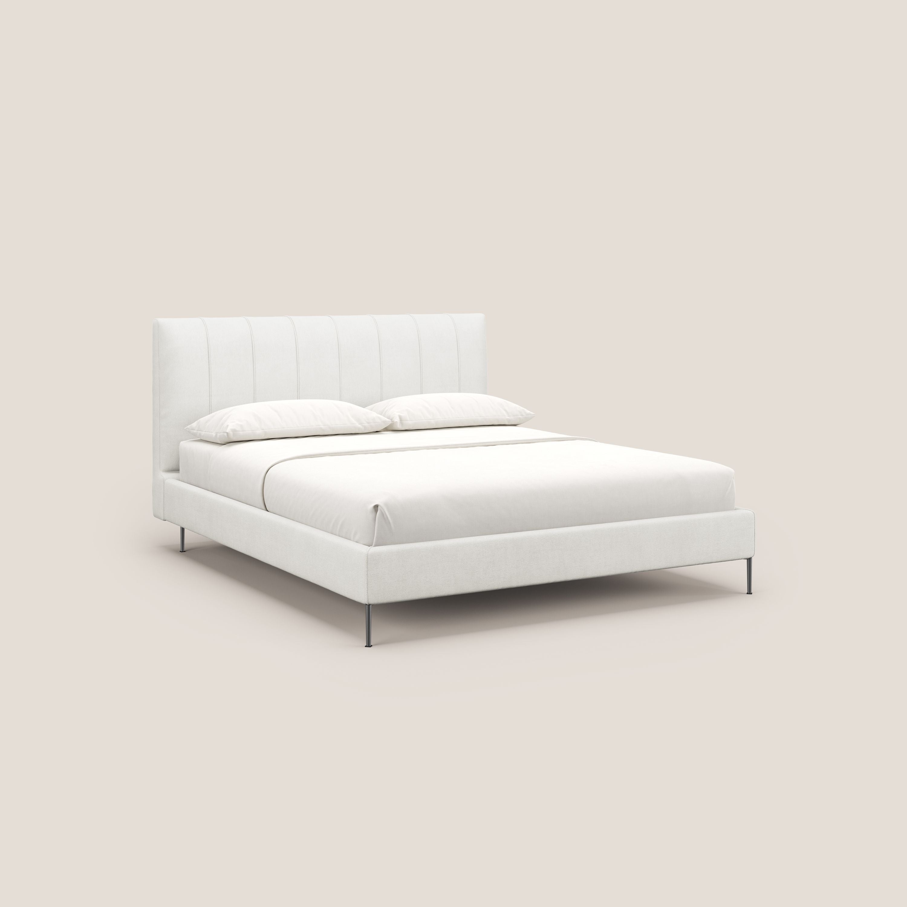 Calliope letto imbottito piedini alti completamente sfoderabile in tessuto smacchiabile T17 bianco - divani.store