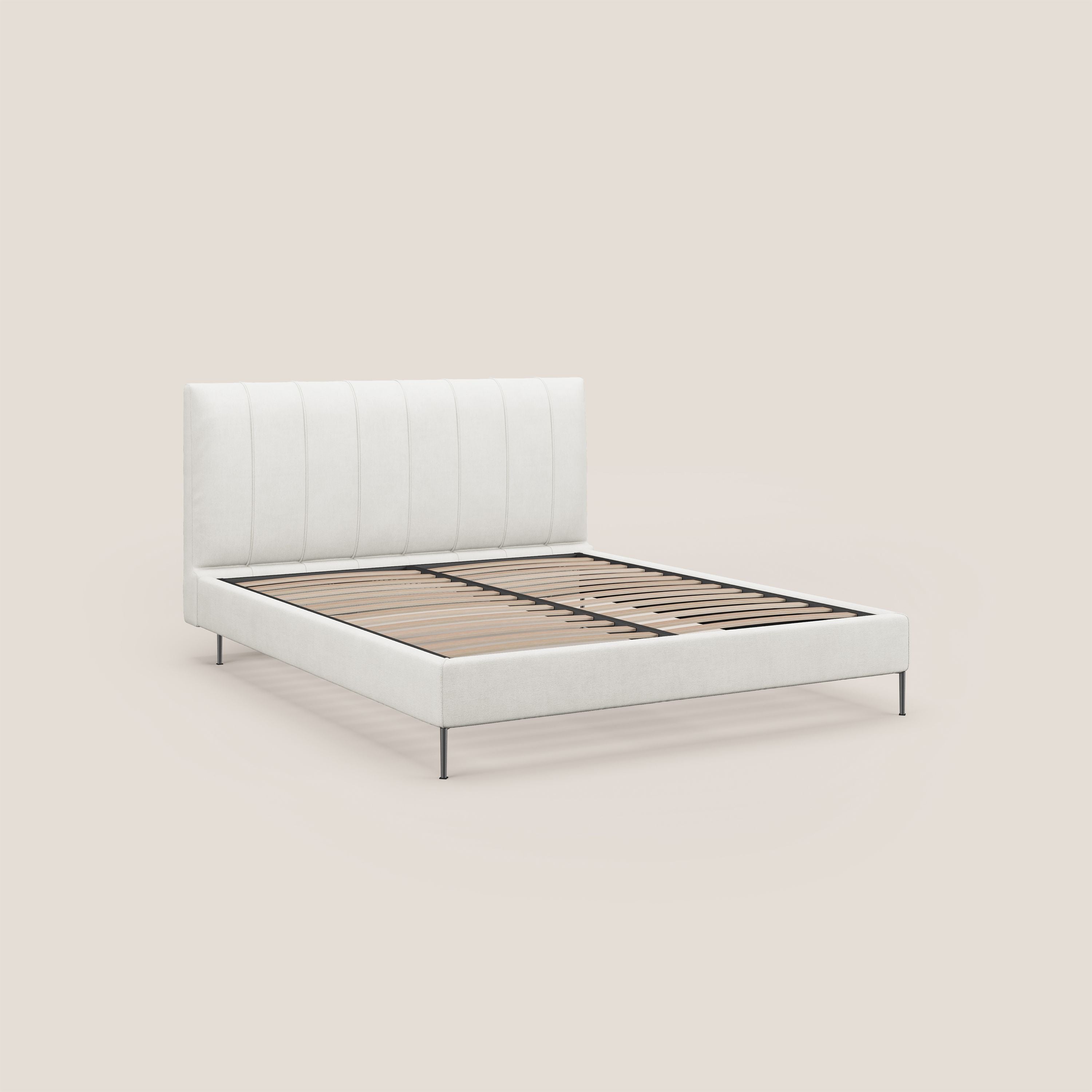Calliope letto imbottito piedini alti completamente sfoderabile in tessuto smacchiabile T17 bianco - divani.store