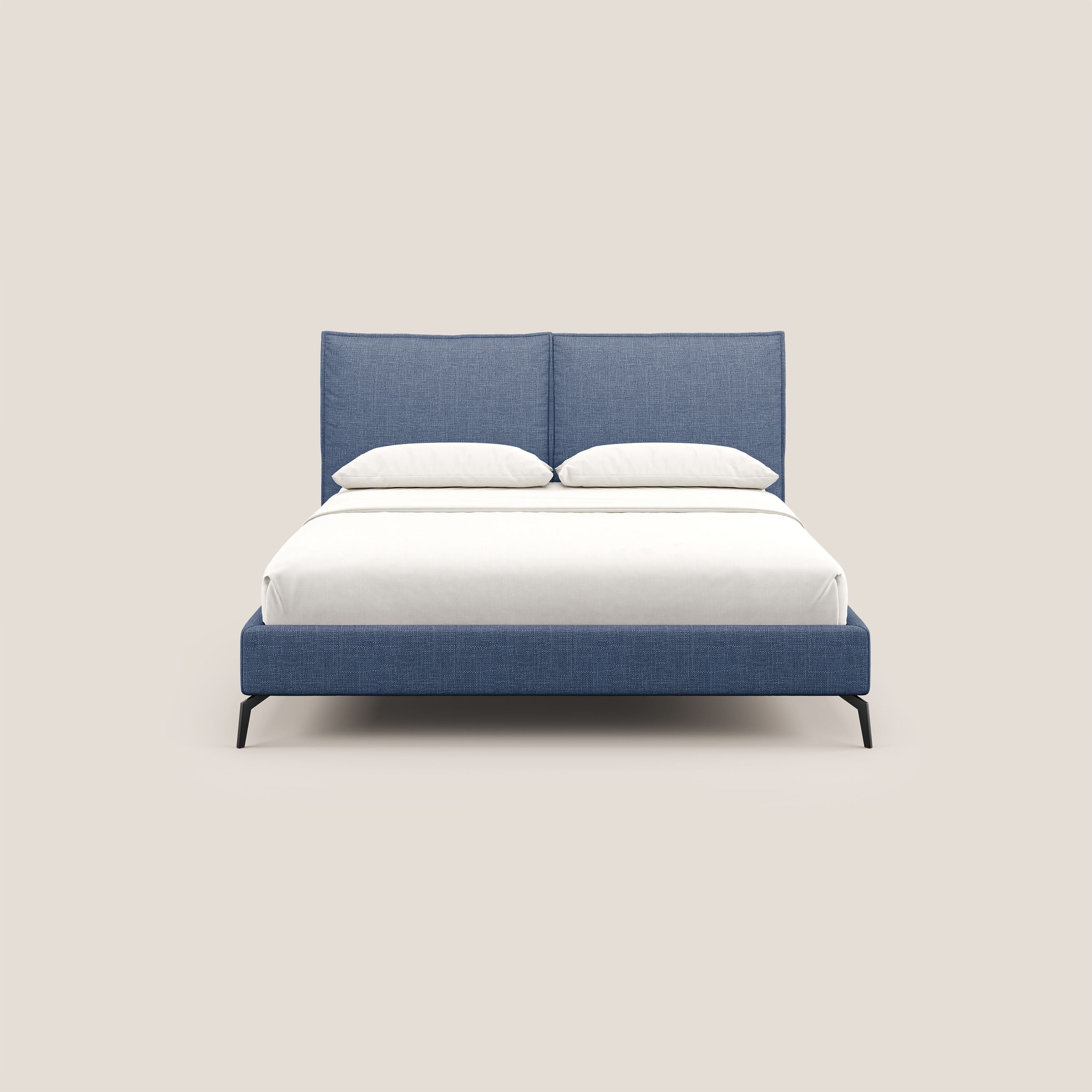 Cloe letto imbottito con piedi in metallo sfoderabile in tessuto fiammato impermeabile T06 blu - divani.store