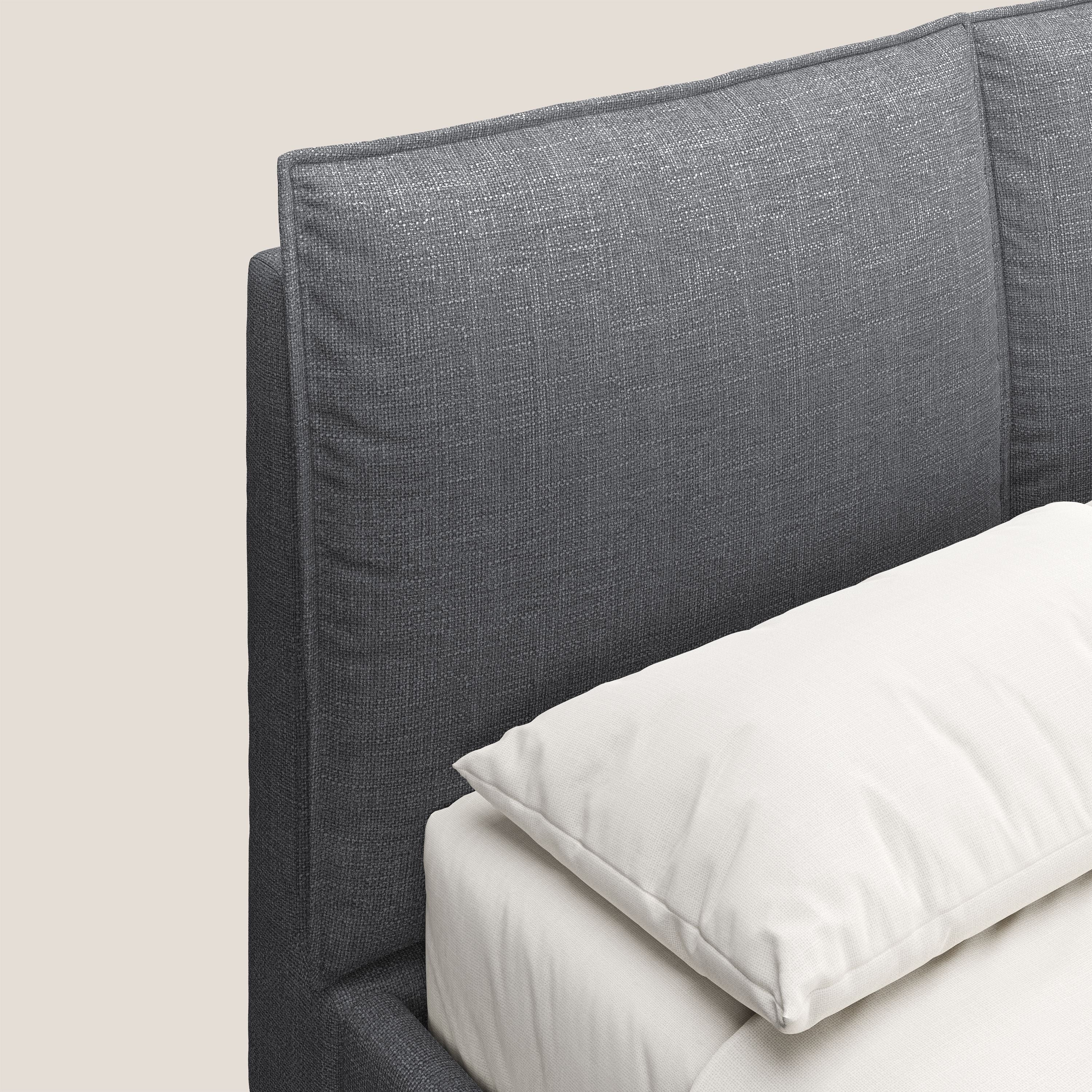 Cloe letto imbottito con piedi in metallo sfoderabile in tessuto fiammato impermeabile T06 antracite - divani.store