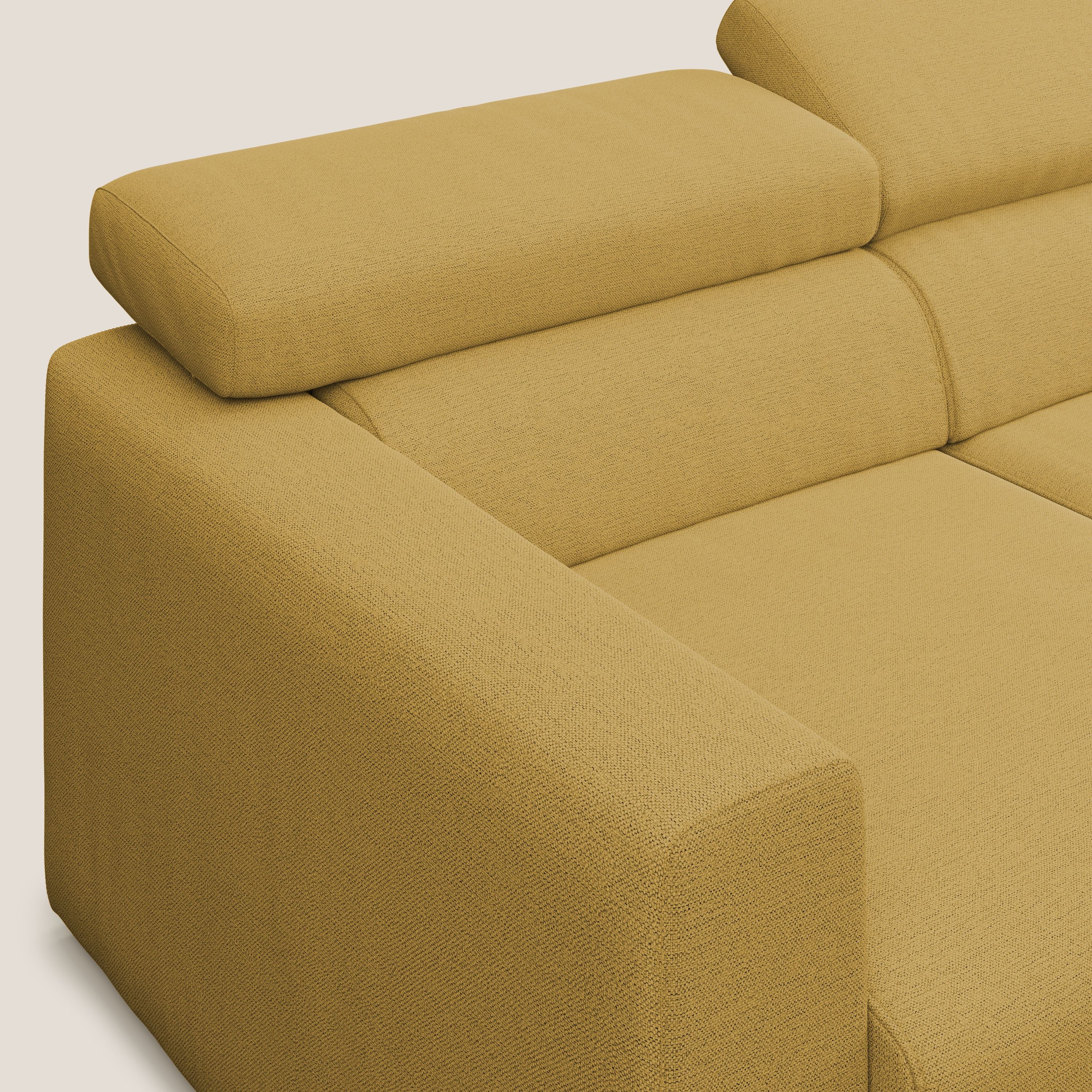 Dylan divano angolare con estraibile a cassettone in tessuto fiammato simil cotone impermeabile T19 giallo - divani.store