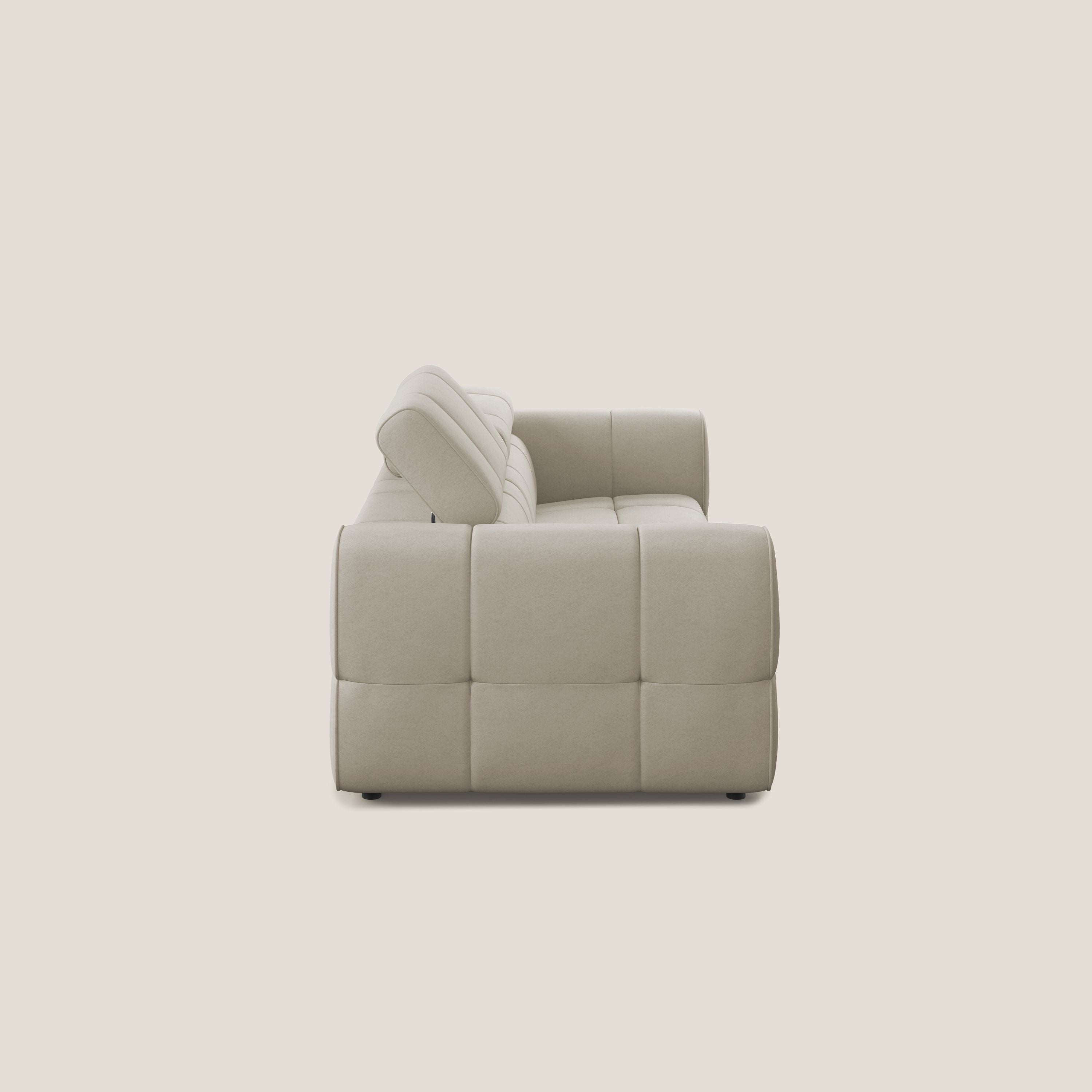 Giotto Divano modulare con opzione relax elettrico in microfibra effetto velluto impermeabile T09 beige - divani.store
