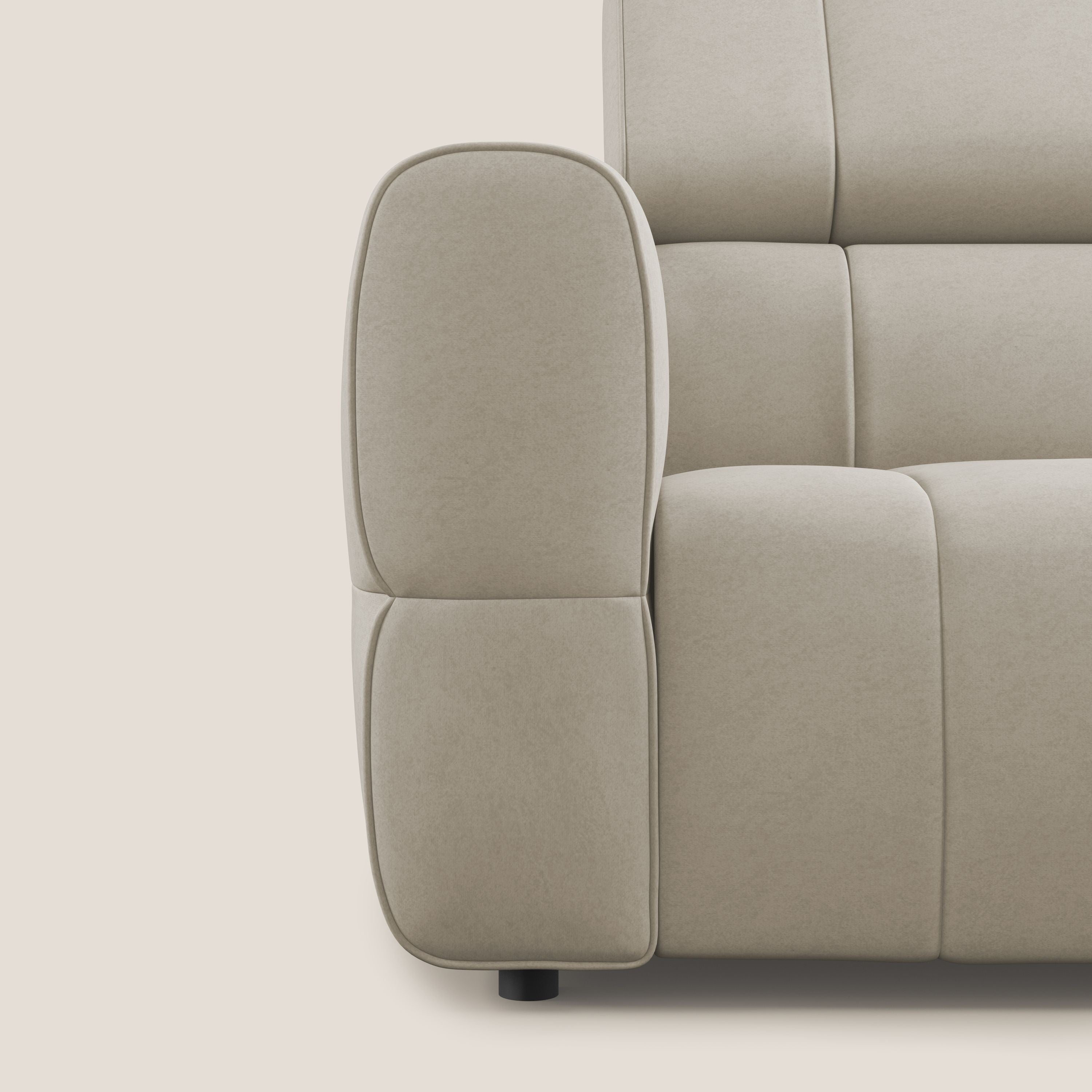 Giotto Divano modulare con opzione relax elettrico in microfibra effetto velluto impermeabile T09 beige - divani.store