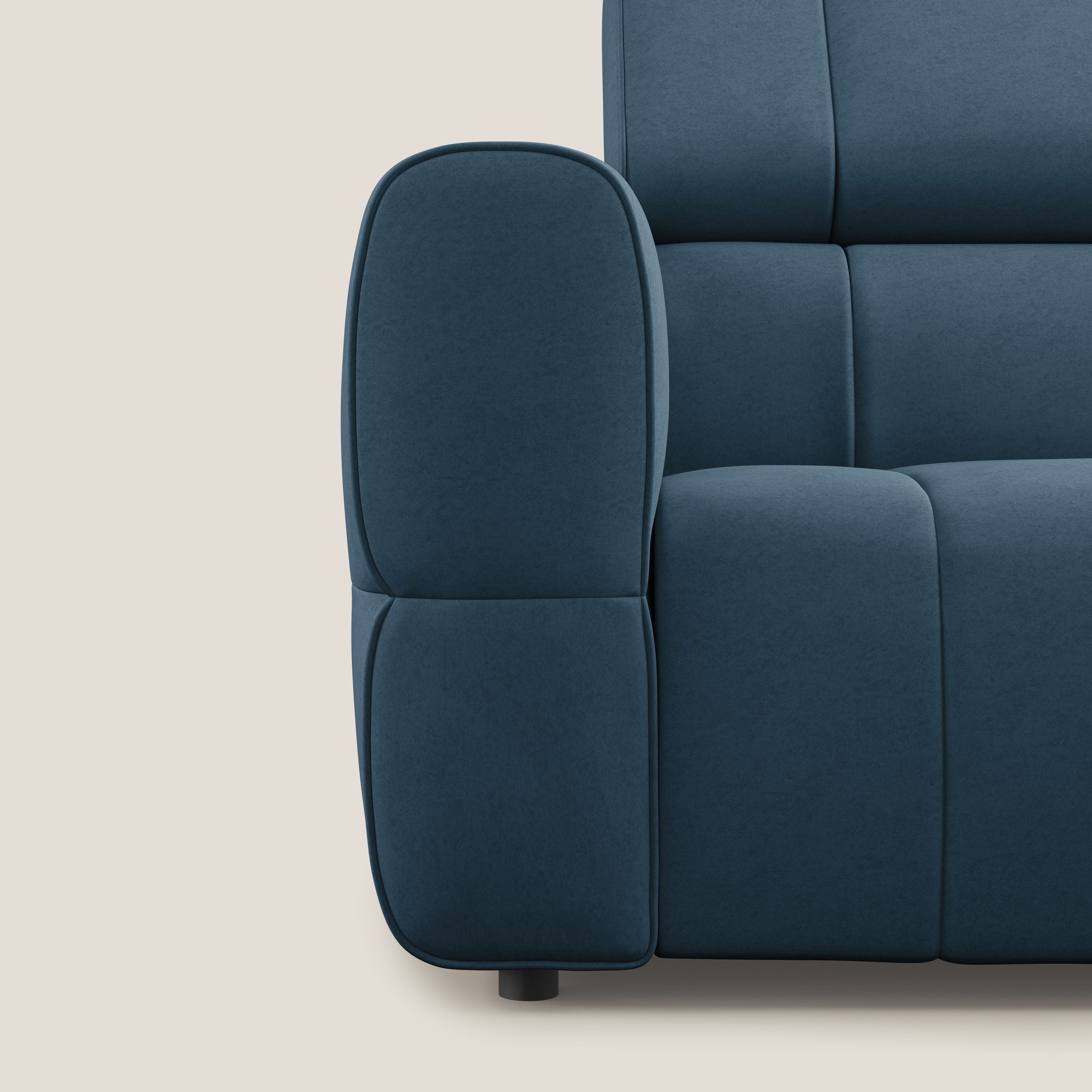 Giotto Divano con terminale e opzione relax elettrico in microfibra effetto velluto impermeabile T09 - divani.store