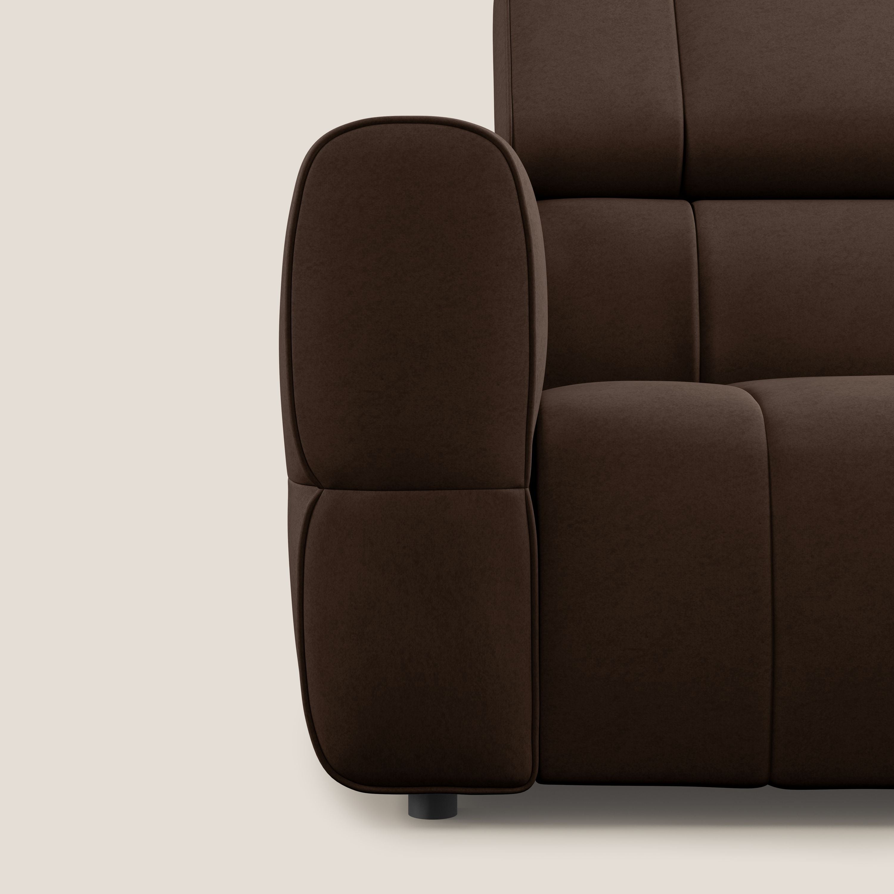 Giotto Divano modulare con opzione relax elettrico in microfibra effetto velluto impermeabile T09 marrone - divani.store