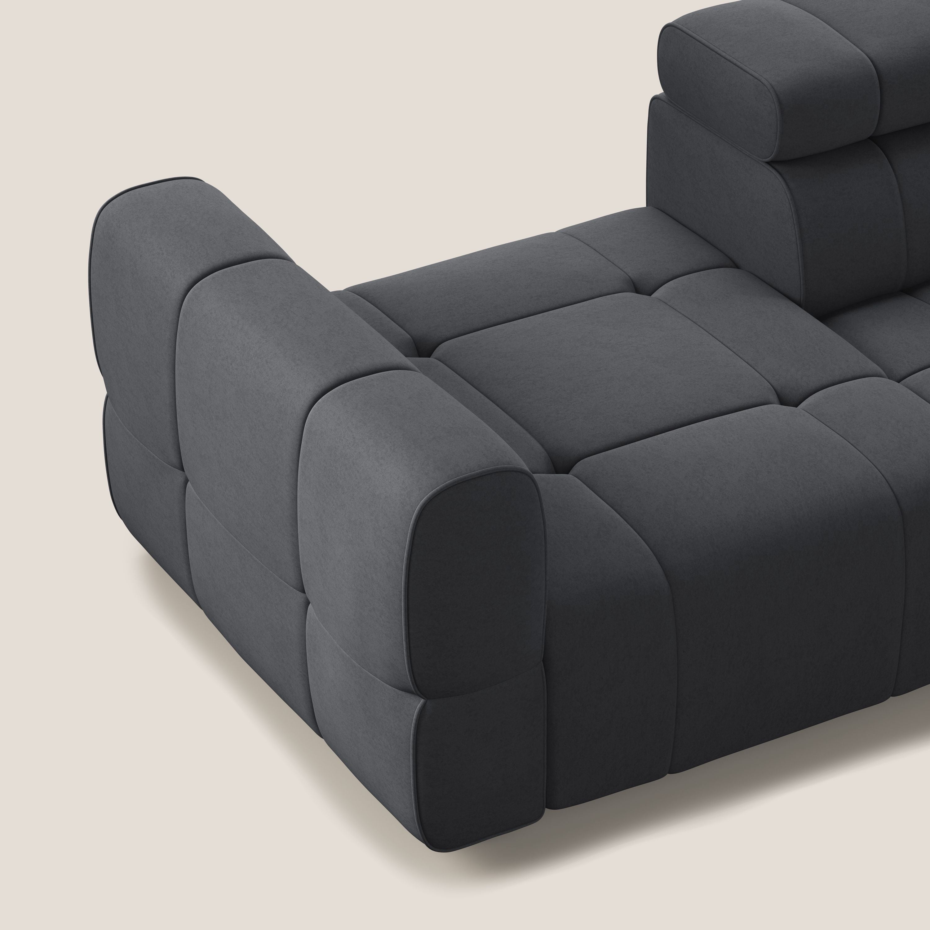 Giotto Divano con terminale e opzione relax elettrico in microfibra effetto velluto impermeabile T09 - divani.store