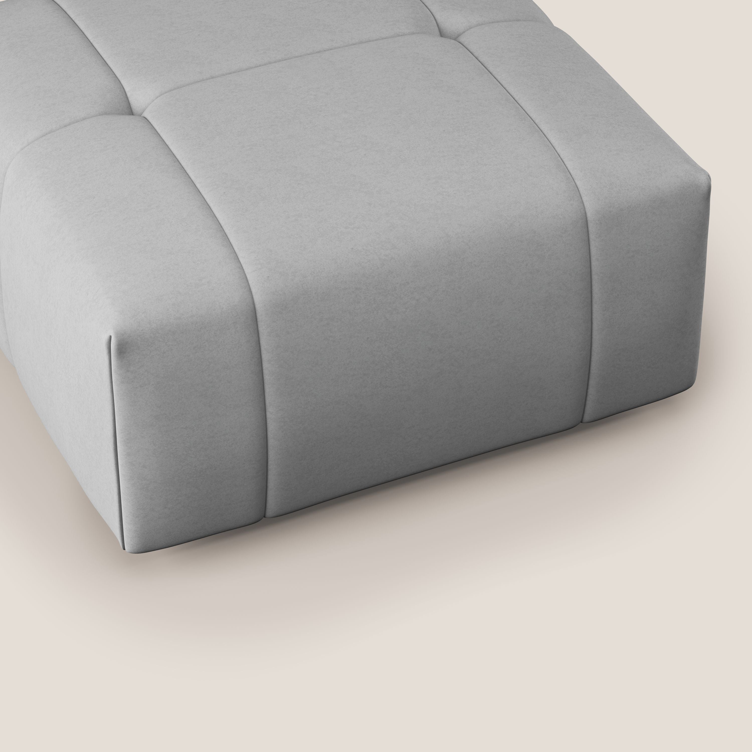 Giotto pouf in morbida microfibra effetto velluto impermeabile idrorepellente T09 grigio chiaro - divani.store