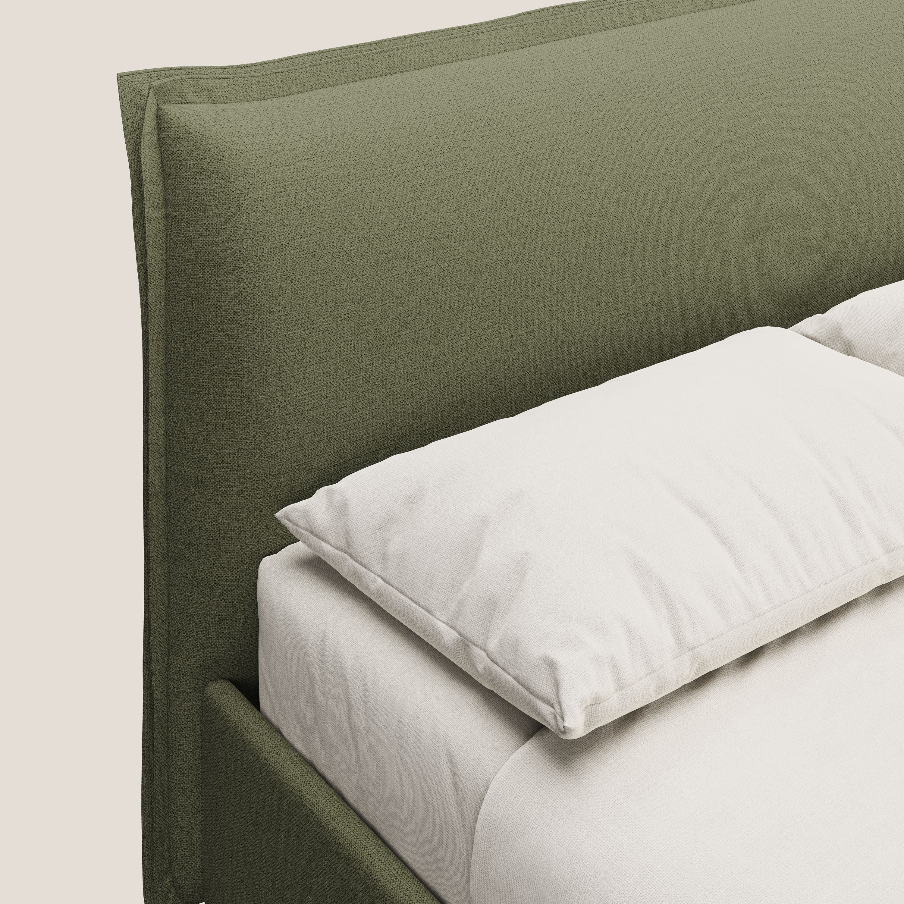 Hans letto contenitore imbottito minimal in tessuto simil cotone impermeabile T19 verde - divani.store