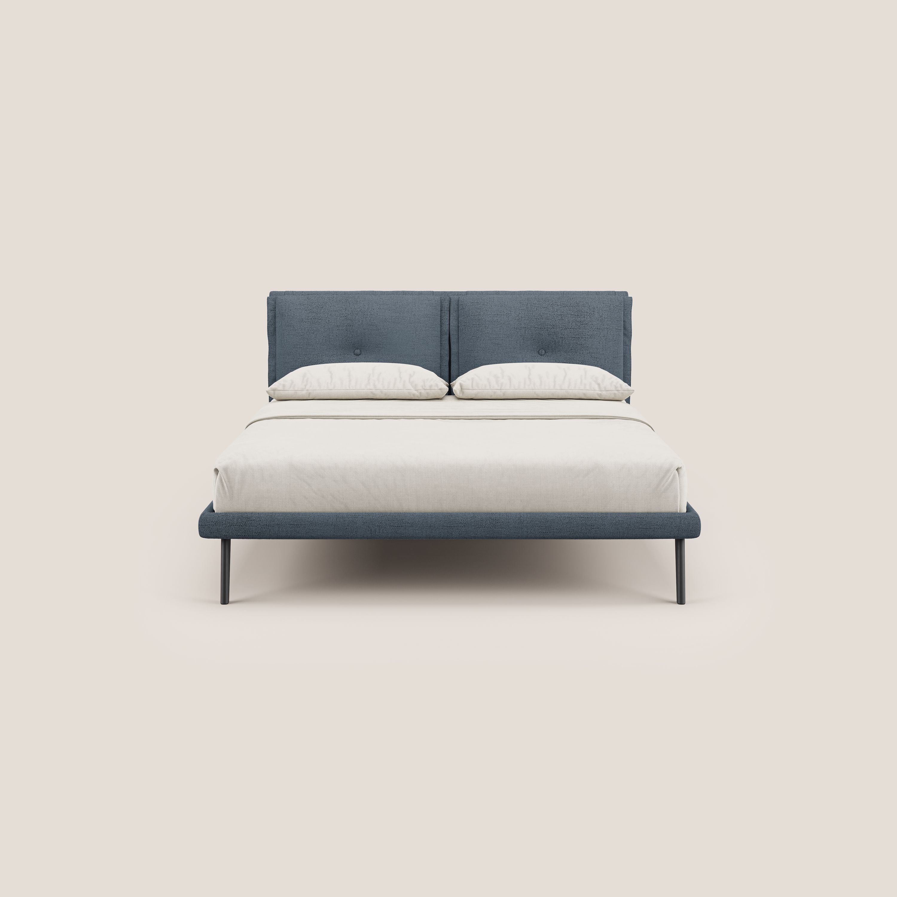 Ibuki letto con cuscini trapuntati regolabili e piedi in mogano in tessuto fiammato impermeabile T03 blu - divani.store