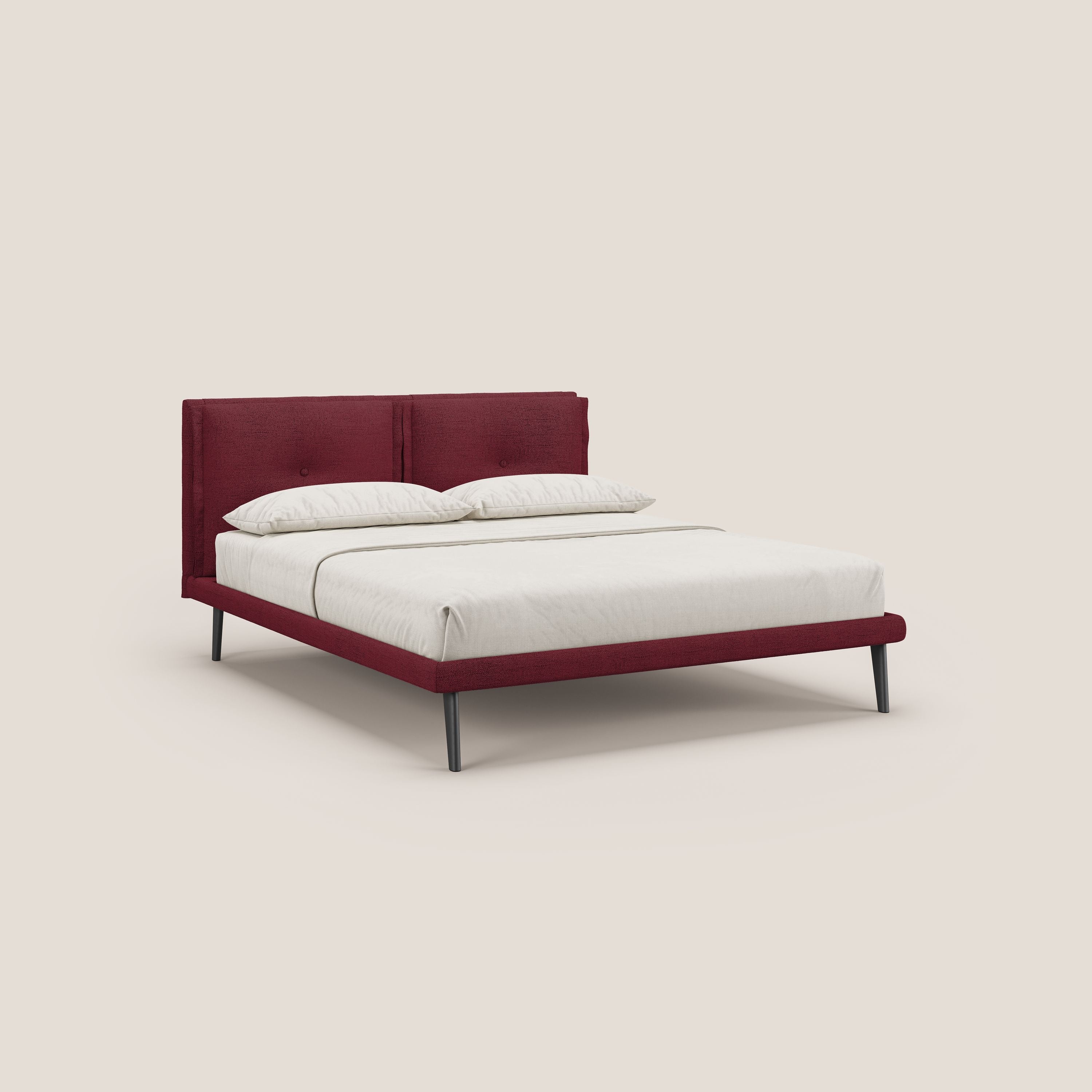 Ibuki letto con cuscini trapuntati regolabili e piedi in mogano in tessuto fiammato impermeabile T03 rosso - divani.store