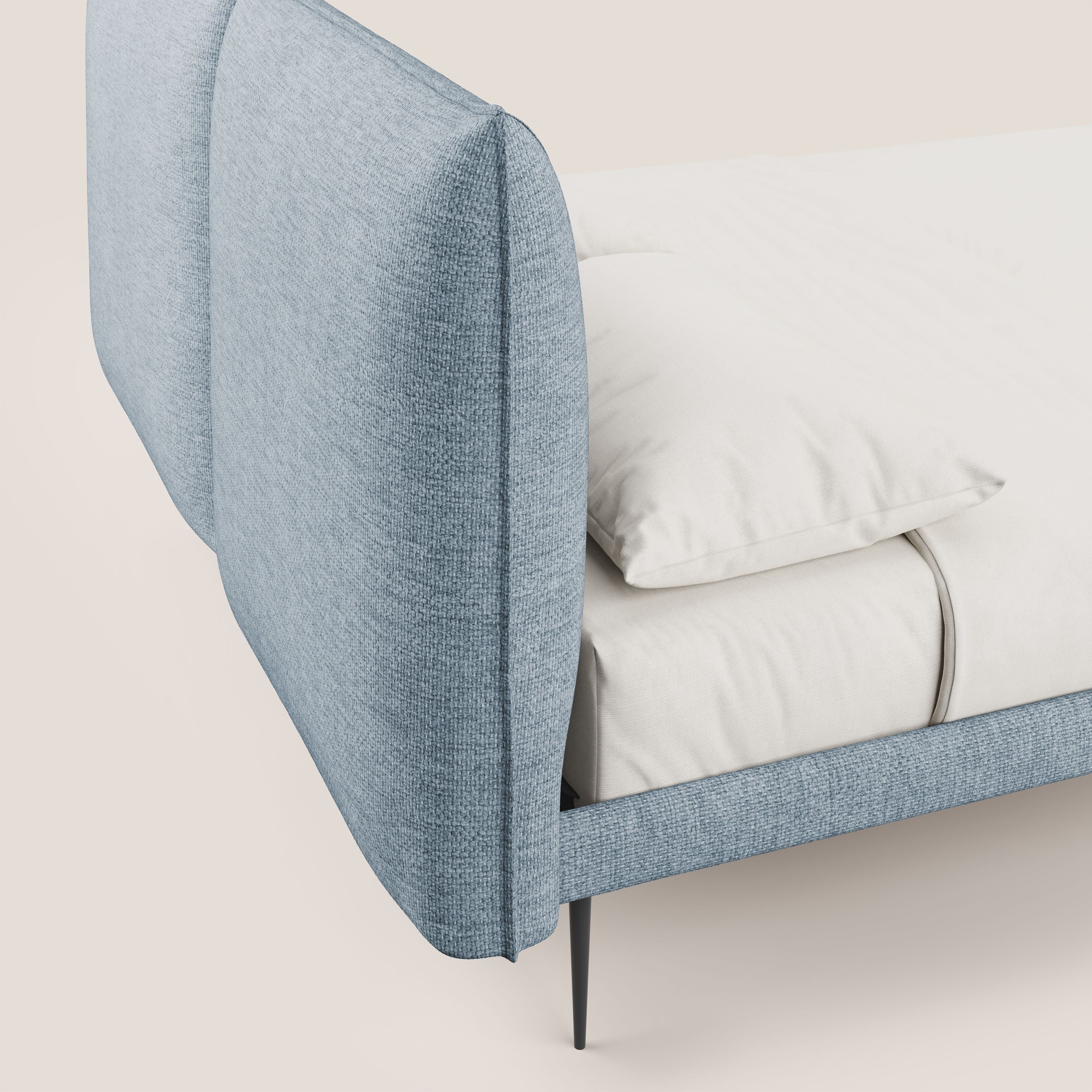 Jolie letto a doppio pannello con piedi alti in metallo in tessuto smacchiabile T18 azzurro - divani.store
