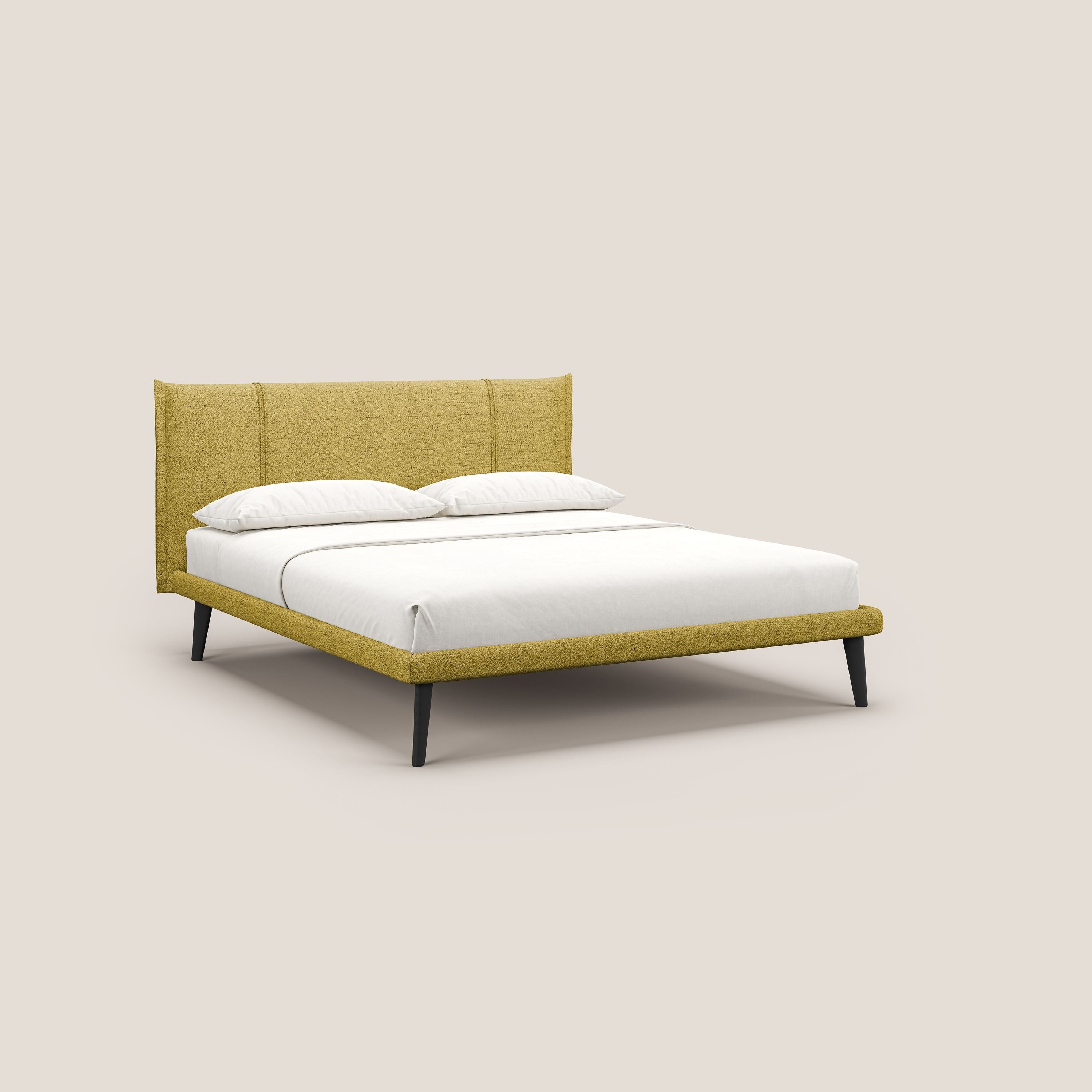 Klaus LETTO moderno con piedi in mogano e tessuto fiammato impermeabile T03 giallo - divani.store