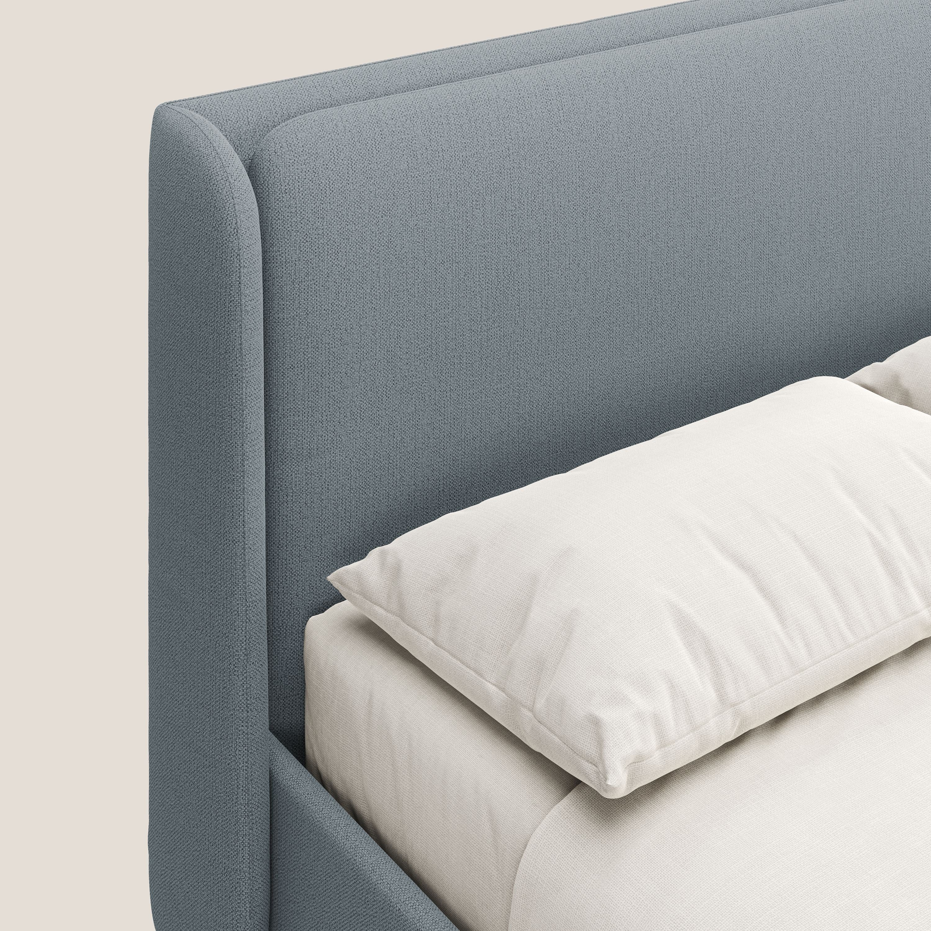 Nadine letto contenitore di design e comfort Italiano in tessuto impermeabile T19 carta da zucchero - divani.store