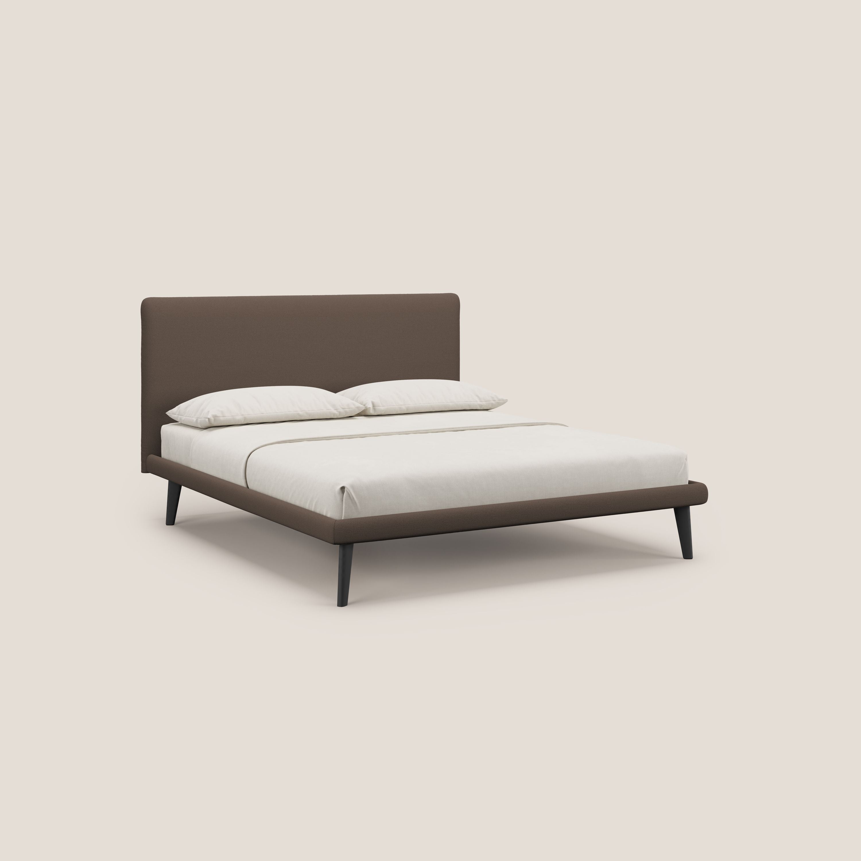 Noel letto minimal scandinavo con piedi in mogano e tessuto fiammato impermeabile T19 marrone - divani.store