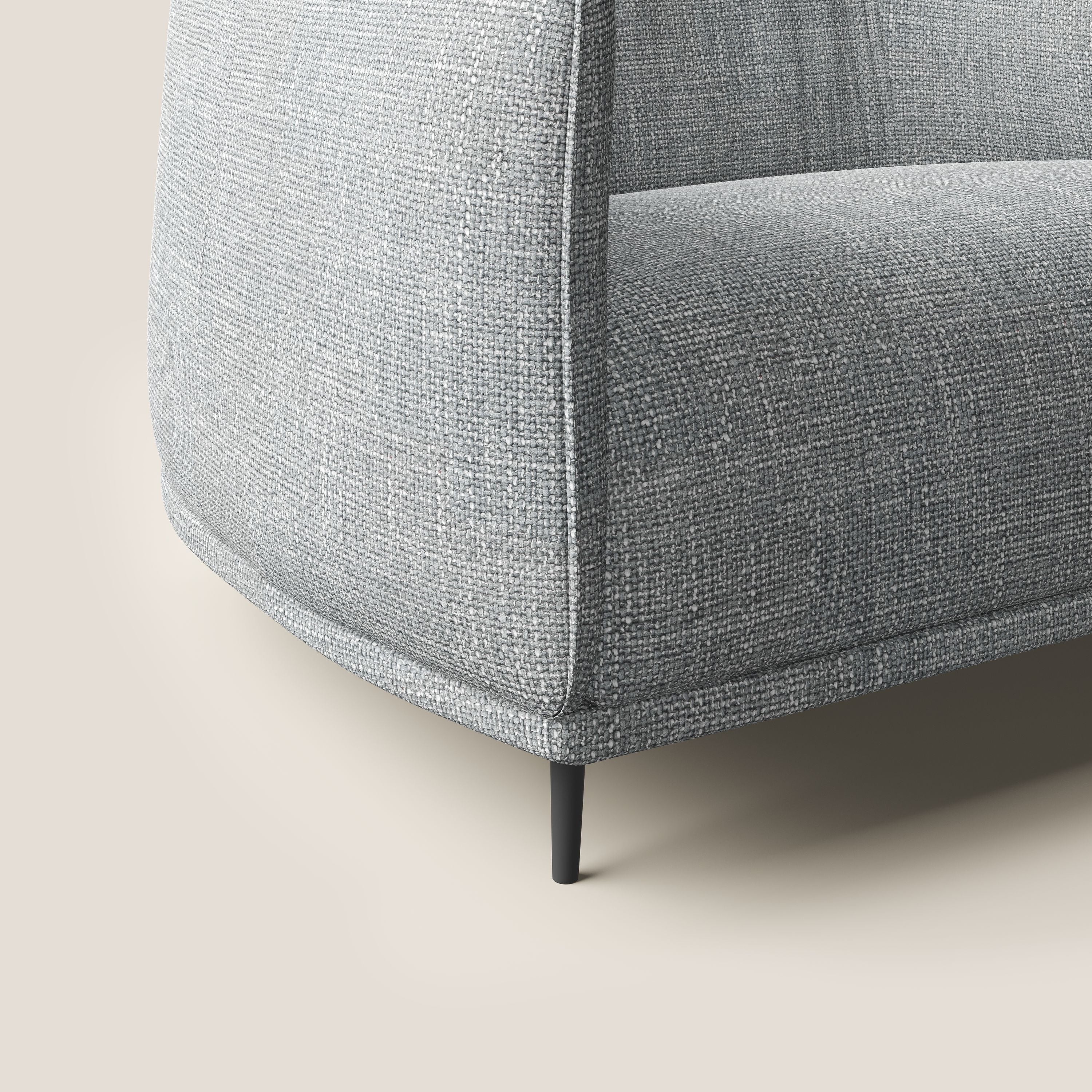 Zelda Poltroncina dal design moderno in morbido tessuto impermeabile T06 grigio - divani.store