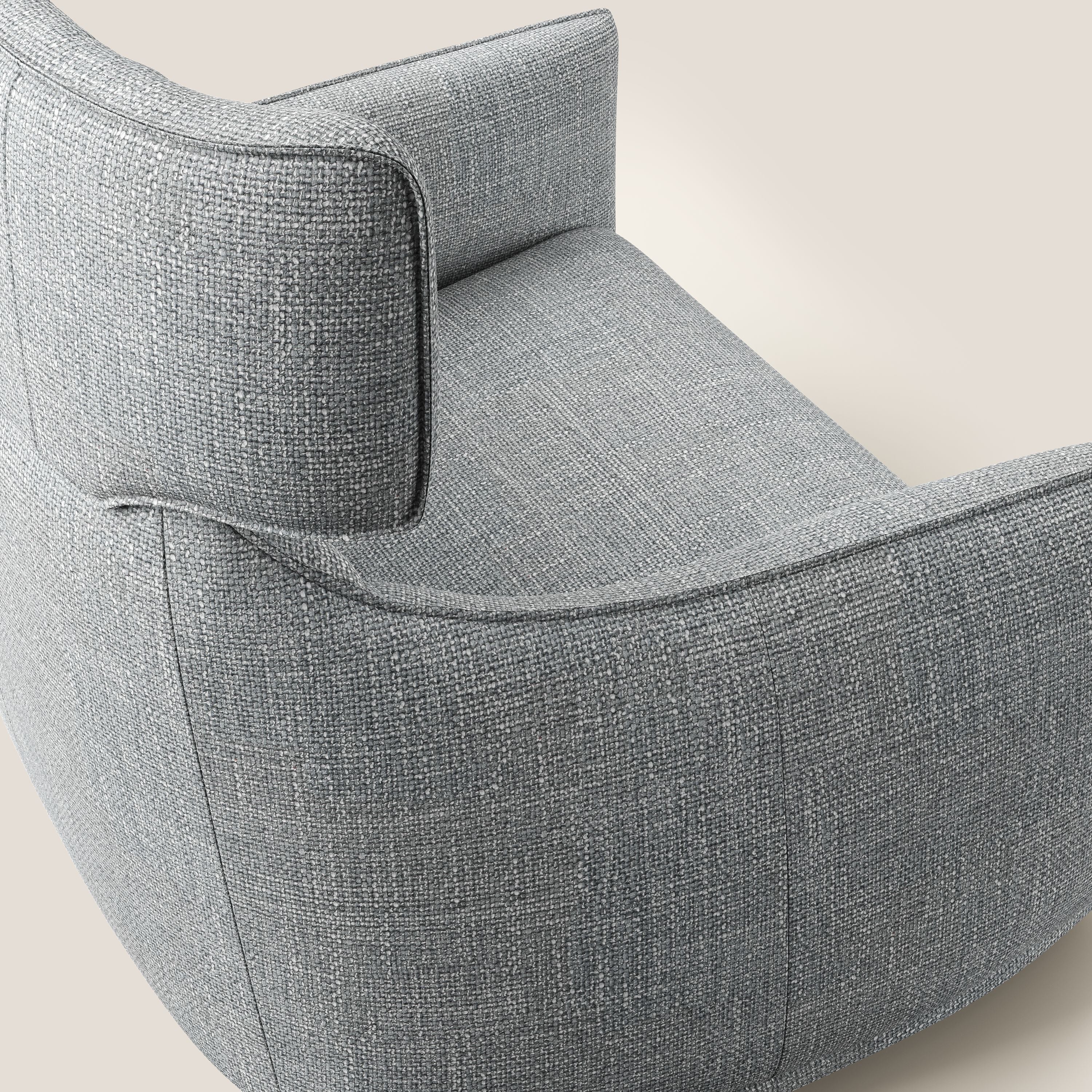 Zelda Poltroncina dal design moderno in morbido tessuto impermeabile T06 grigio - divani.store