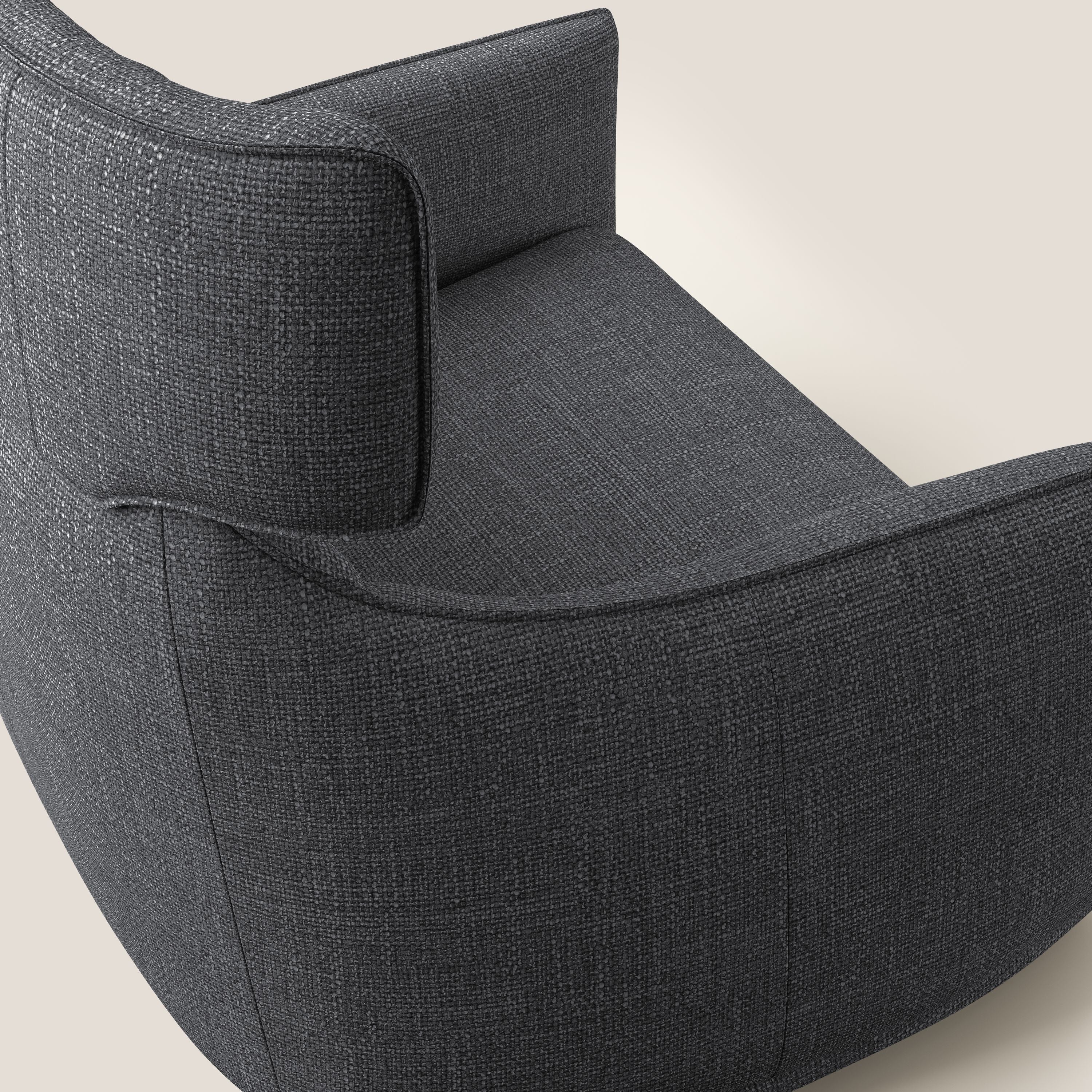 Zelda Poltroncina dal design moderno in morbido tessuto impermeabile T06 antracite - divani.store