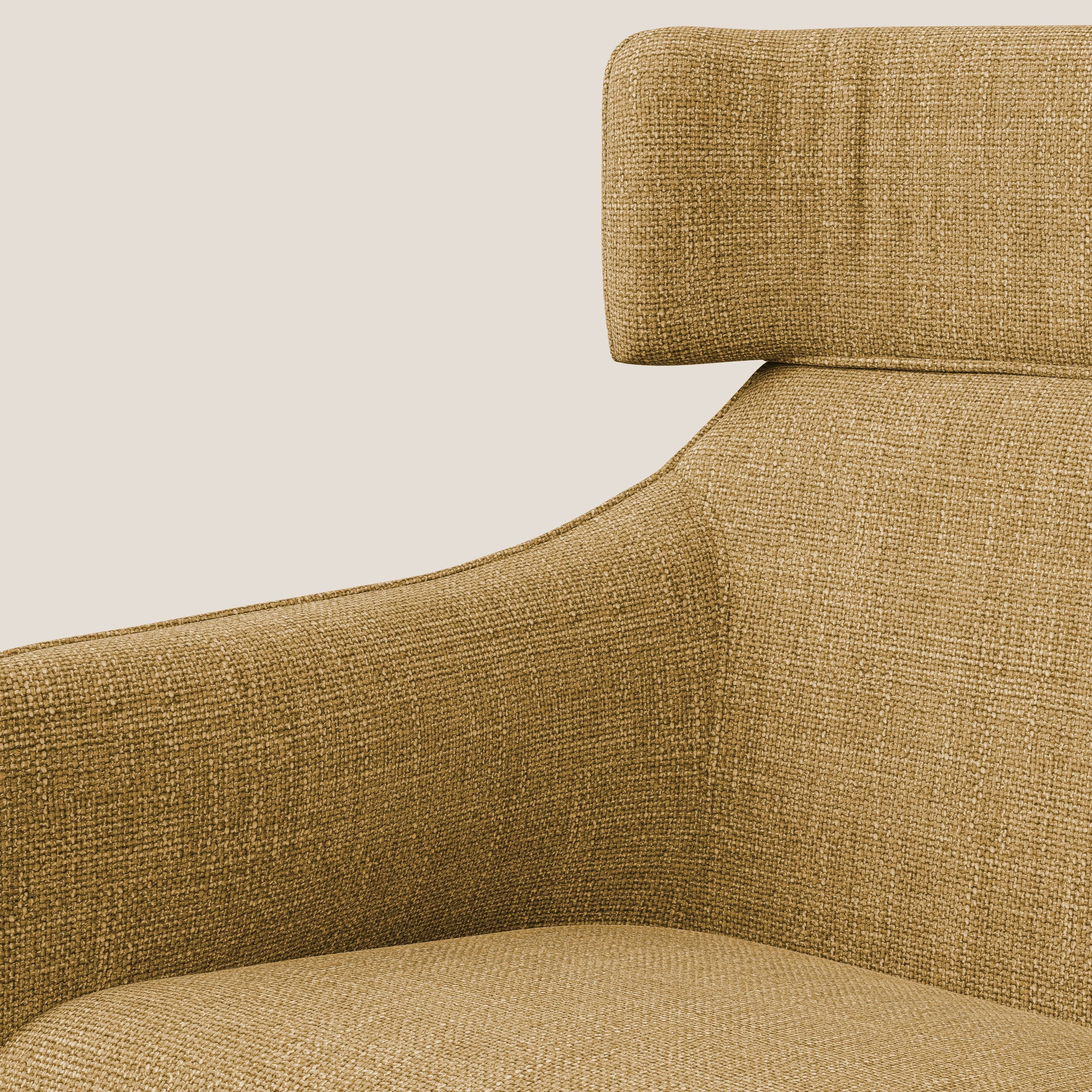 Zelda Poltroncina dal design moderno in morbido tessuto impermeabile T06 giallo - divani.store