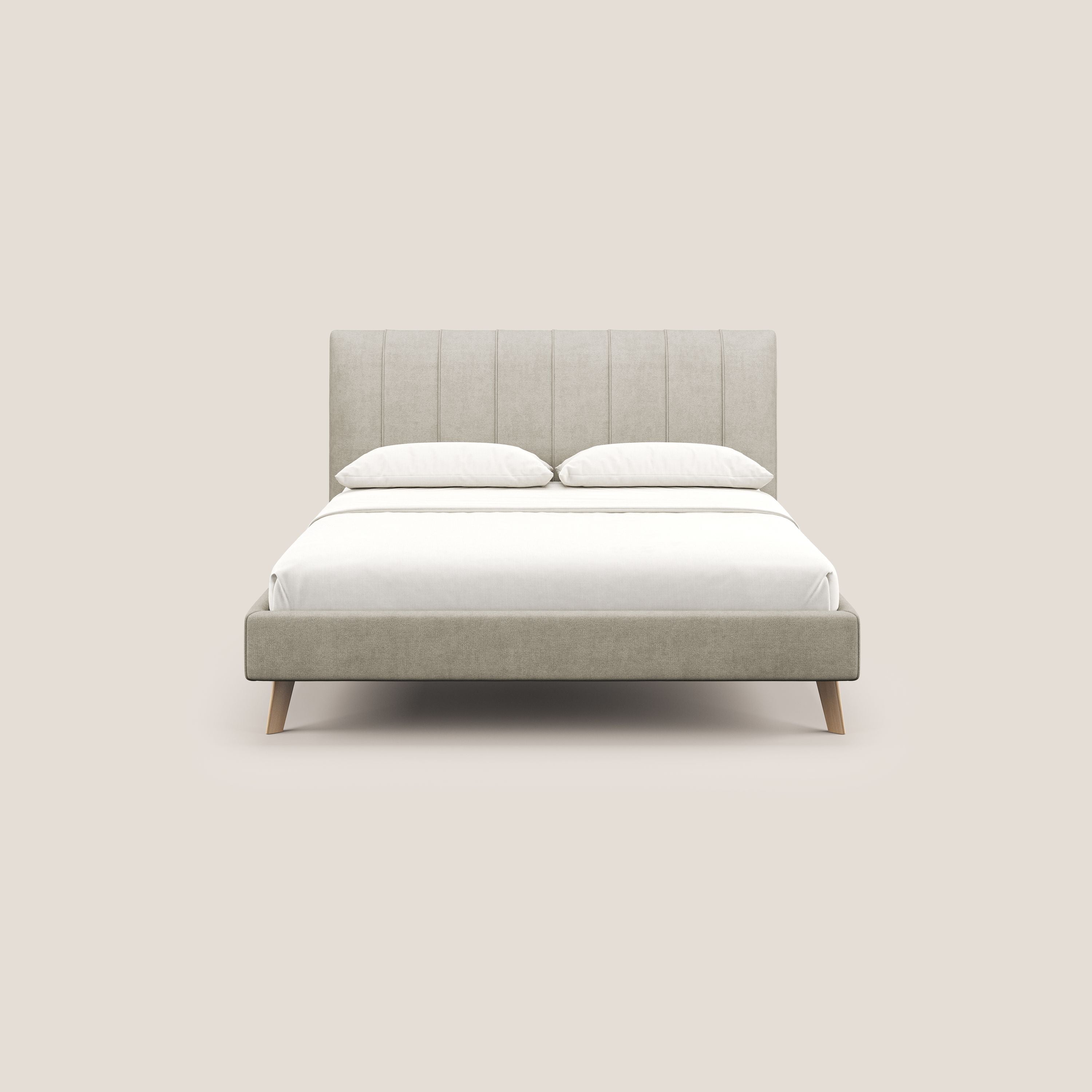 Selene letto imbottito con piedini naturali sfoderabile in tessuto impermeabile T02 panna - divani.store