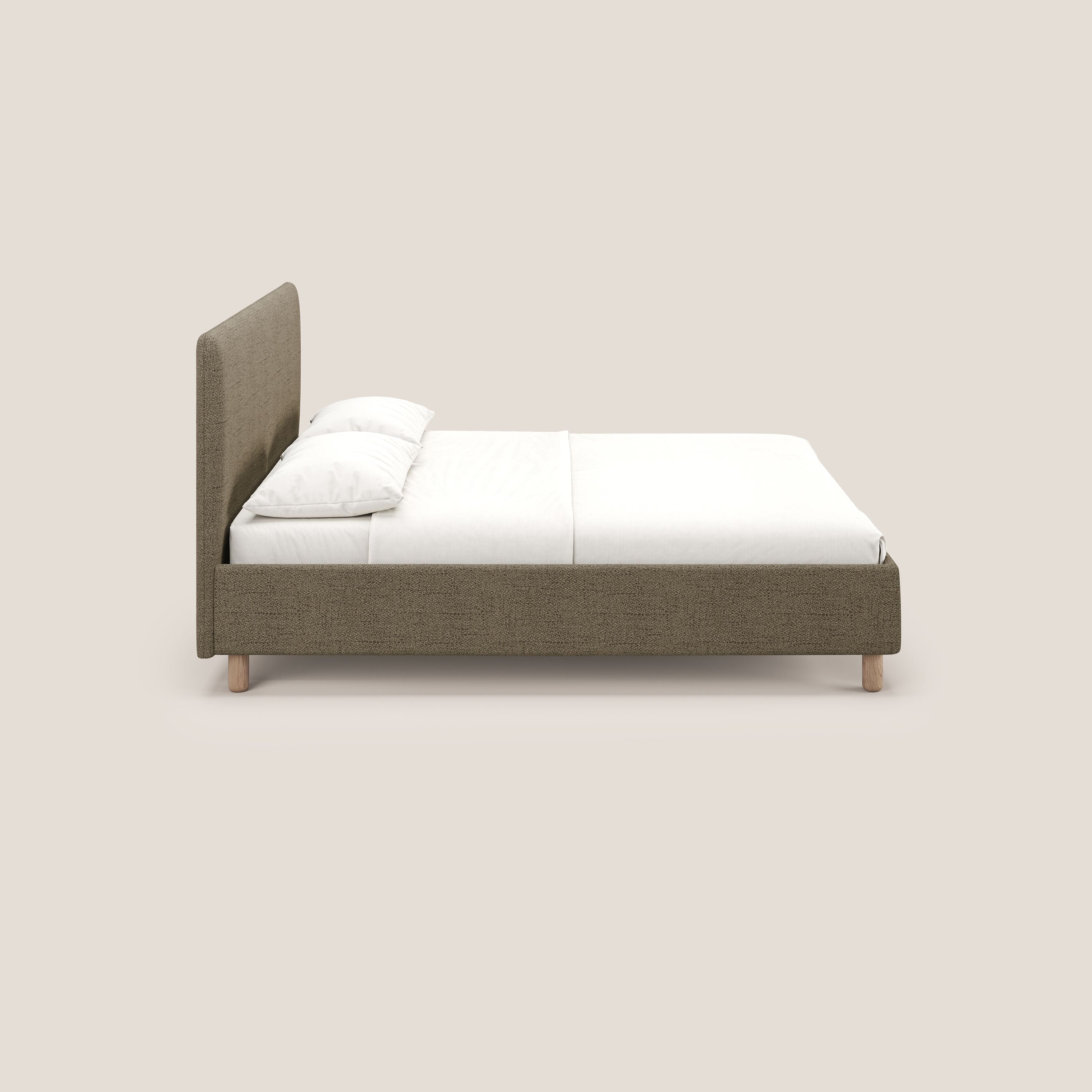 Serena letto contenitore salvaspazio scandinavo in tessuto fiammato impermeabile T03 marrone - divani.store