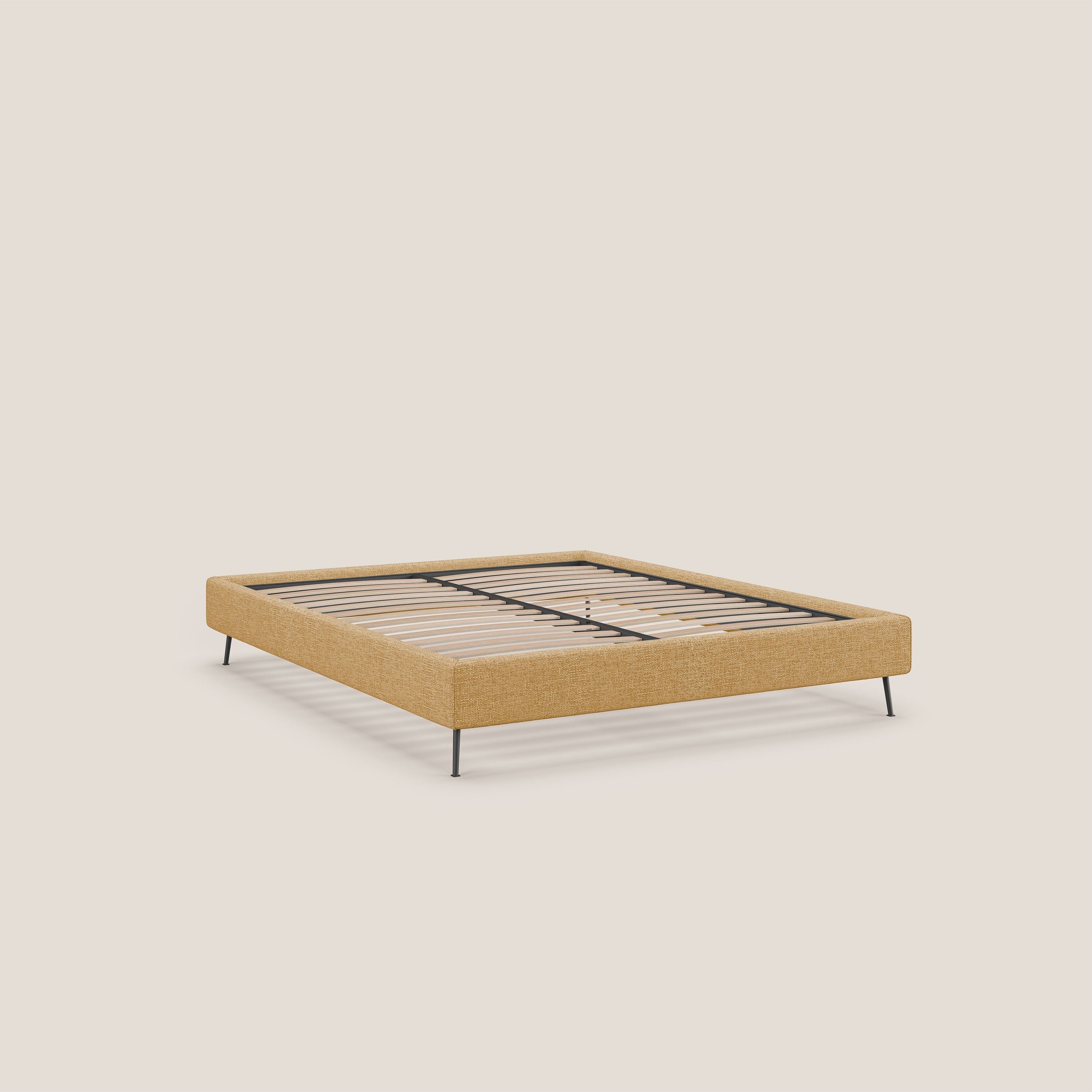 Steve sommier giroletto piedi alti in tessuto impermeabile T10 giallo - divani.store