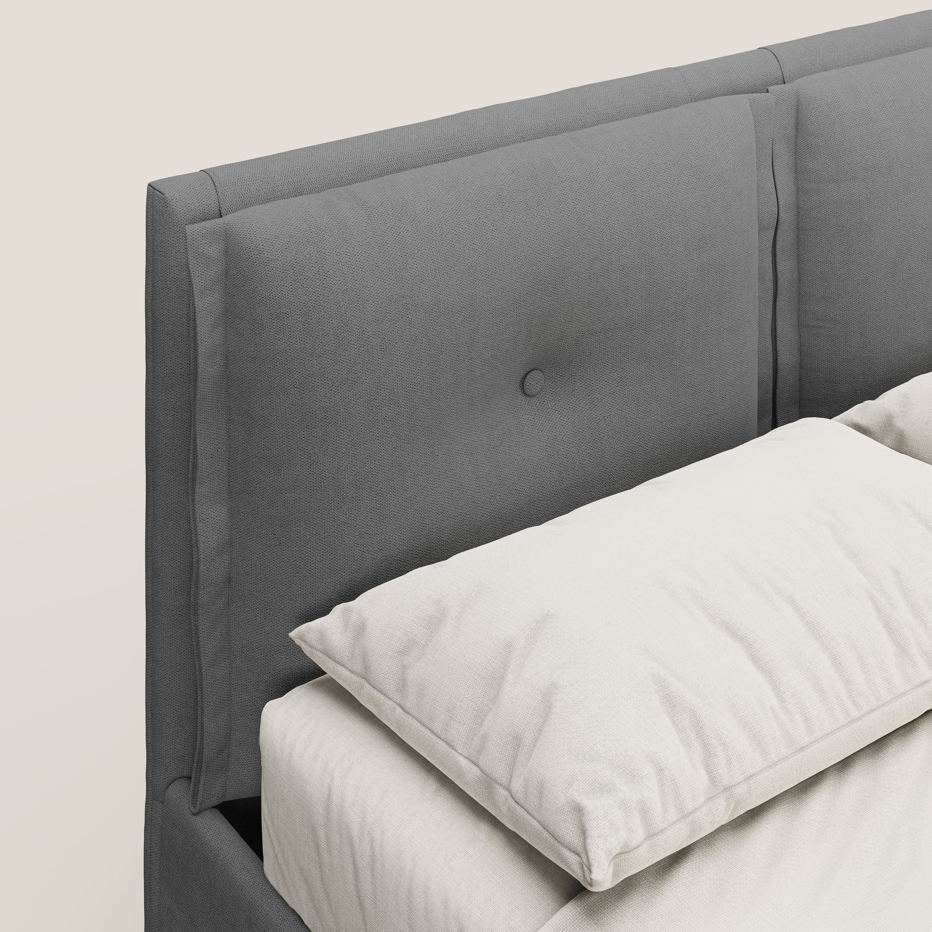 Travis letto contenitore con cuscini mobili trapuntati in tessuto impermeabile T02 grigio - divani.store