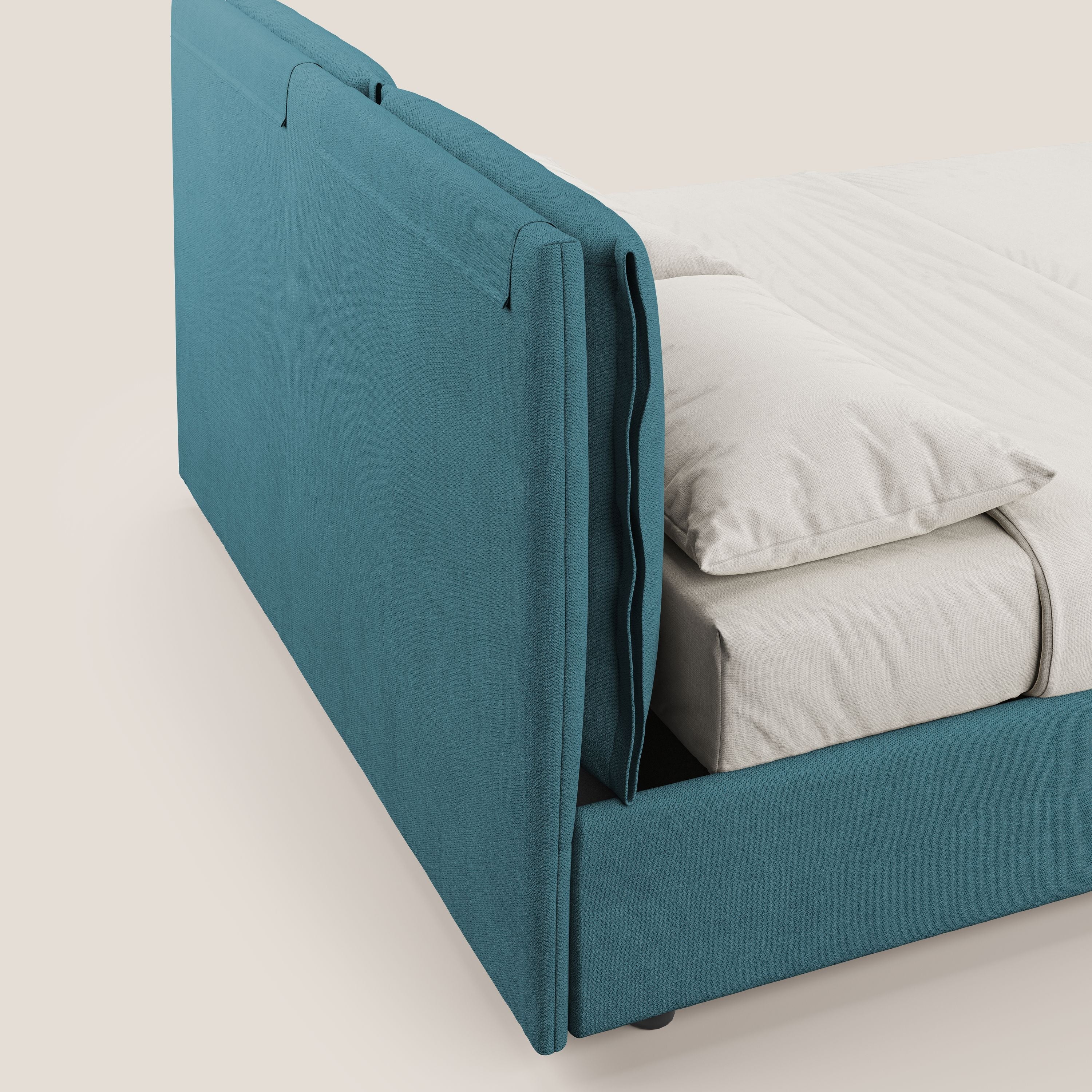 Travis letto contenitore con cuscini mobili trapuntati in tessuto impermeabile T02 azzurro - divani.store