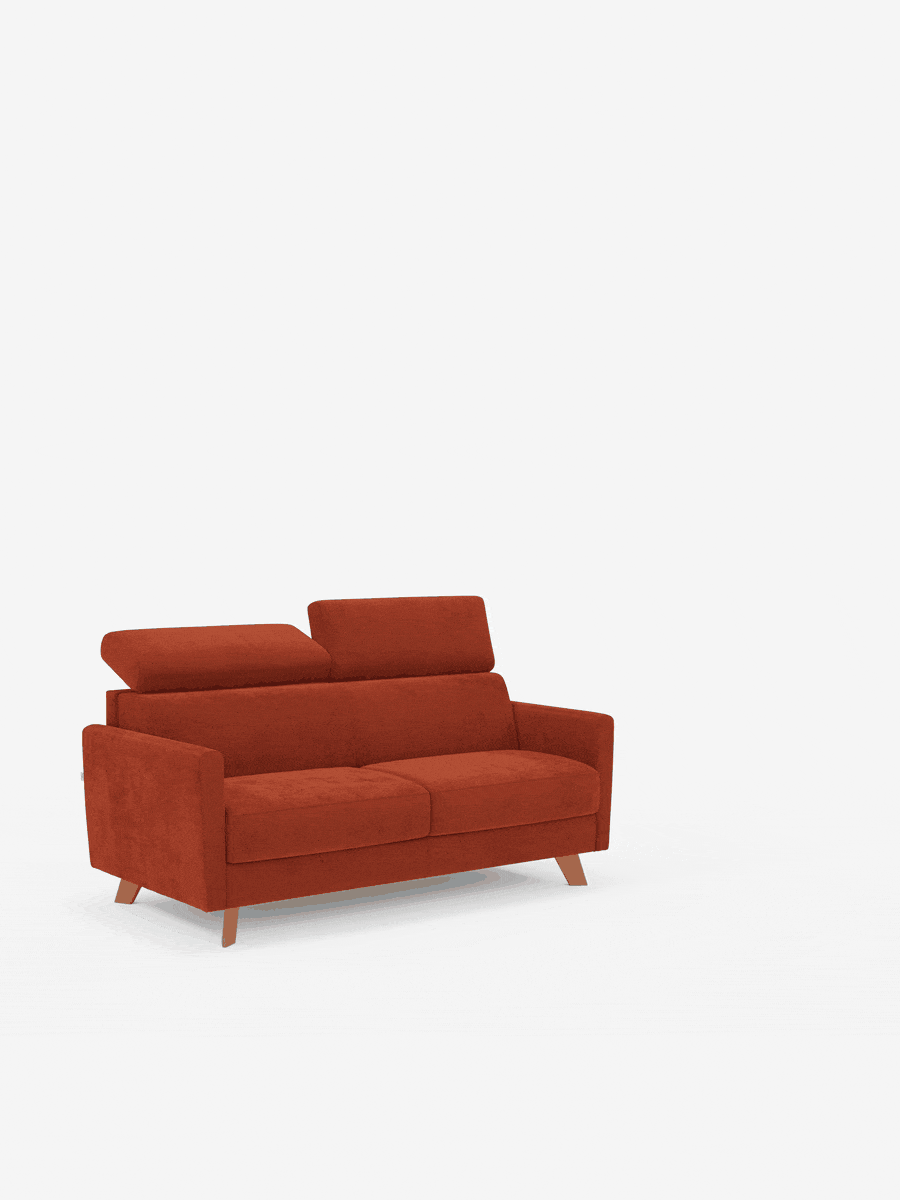 È esposto un divano letto a 2 posti Francy con poggiatesta regolabili di Divani.Store. Rivestito con un elegante tessuto T30 resistente alle macchie e completamente sfoderabile, il divano presenta gambe angolari in legno, cuscini spessi per seduta e schienale e linee pulite e moderne. Su uno sfondo bianco a tinta unita, il mobile spicca come elemento centrale dell’ambiente.