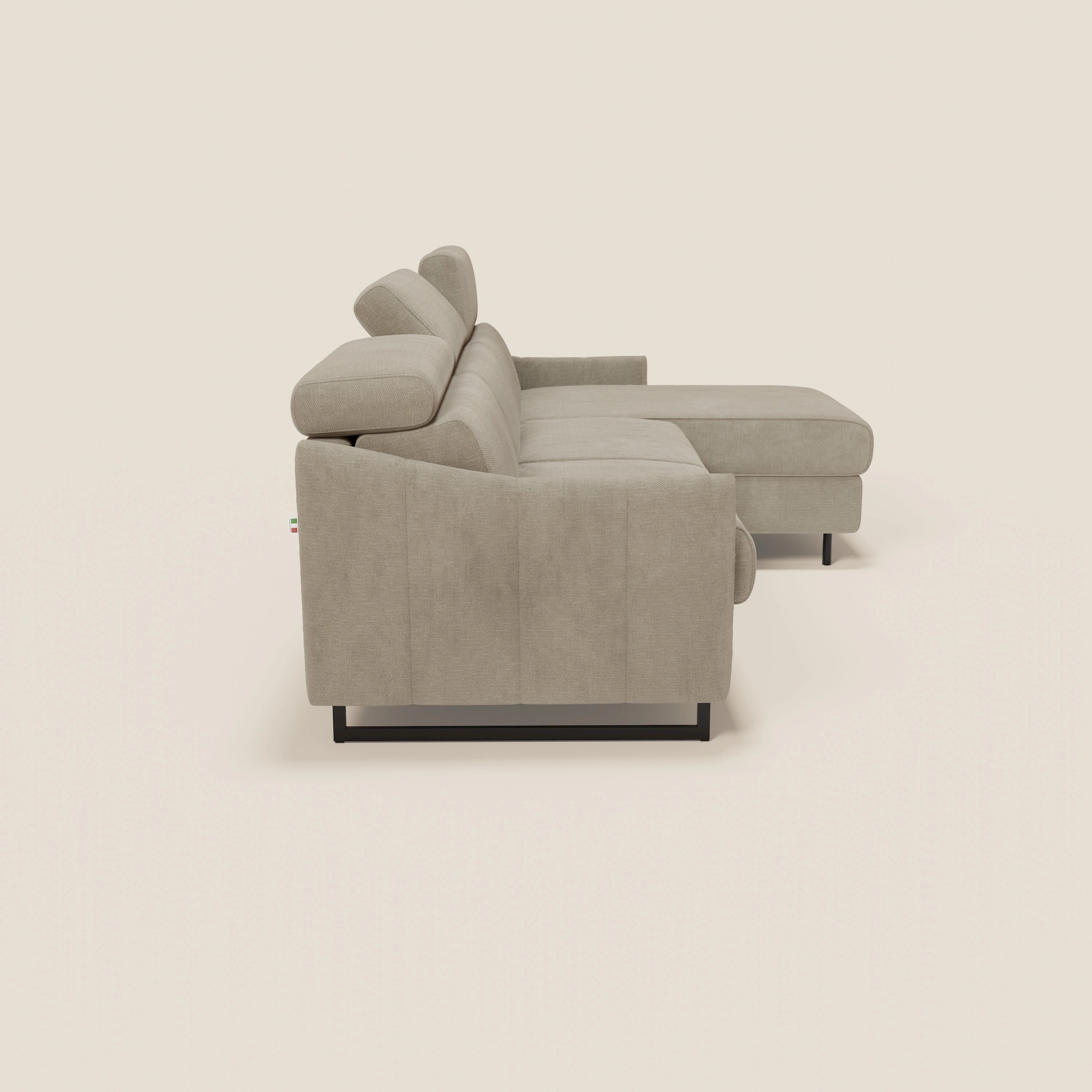 Loto Divano Letto Angolare con Penisola contenitore, Poggiatesta, Materasso Alto H18 in morbido tessuto impermeabile T14 - divani.store