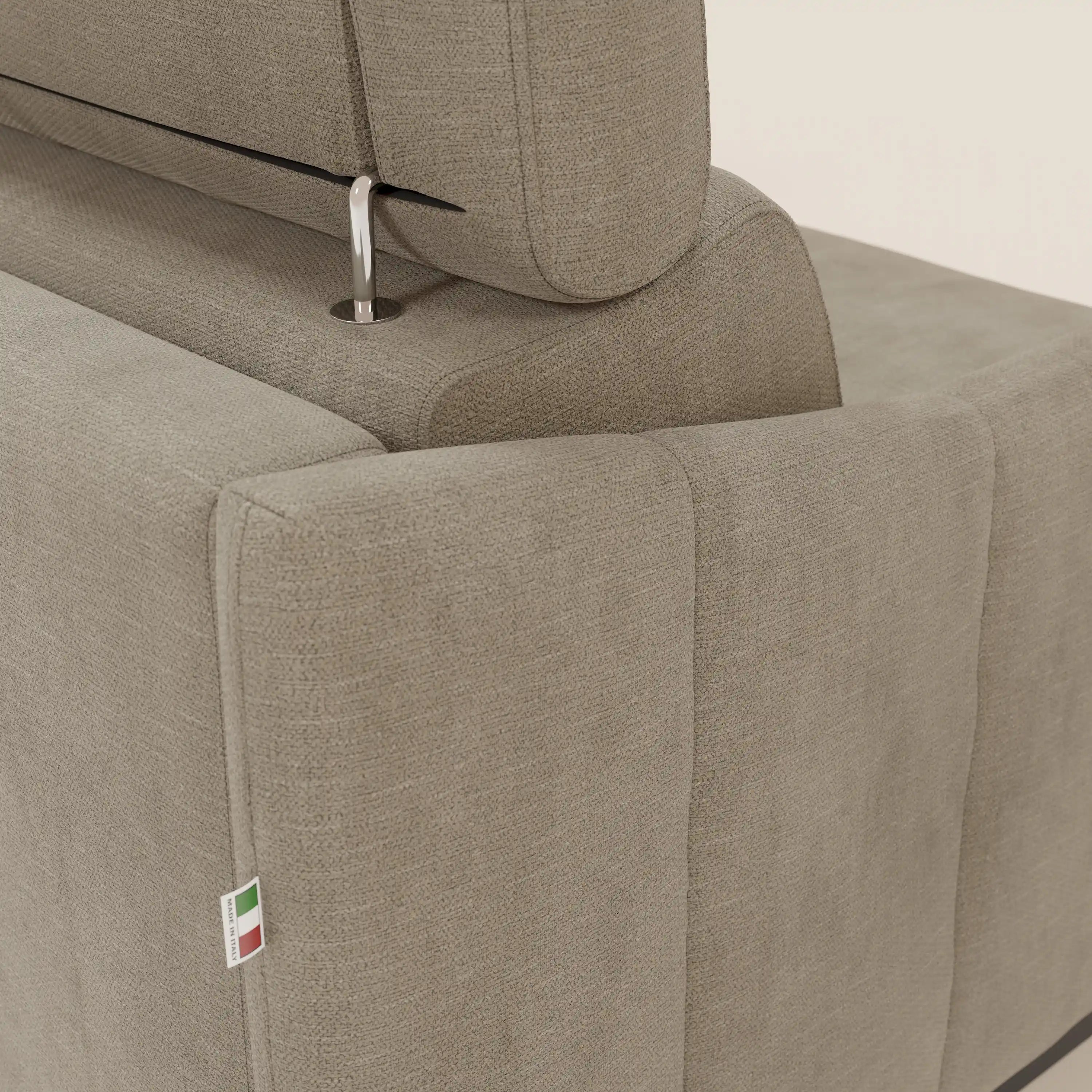 Loto Divano Letto Angolare con Penisola contenitore, Poggiatesta, Materasso Alto H18 in morbido tessuto impermeabile T14 - divani.store