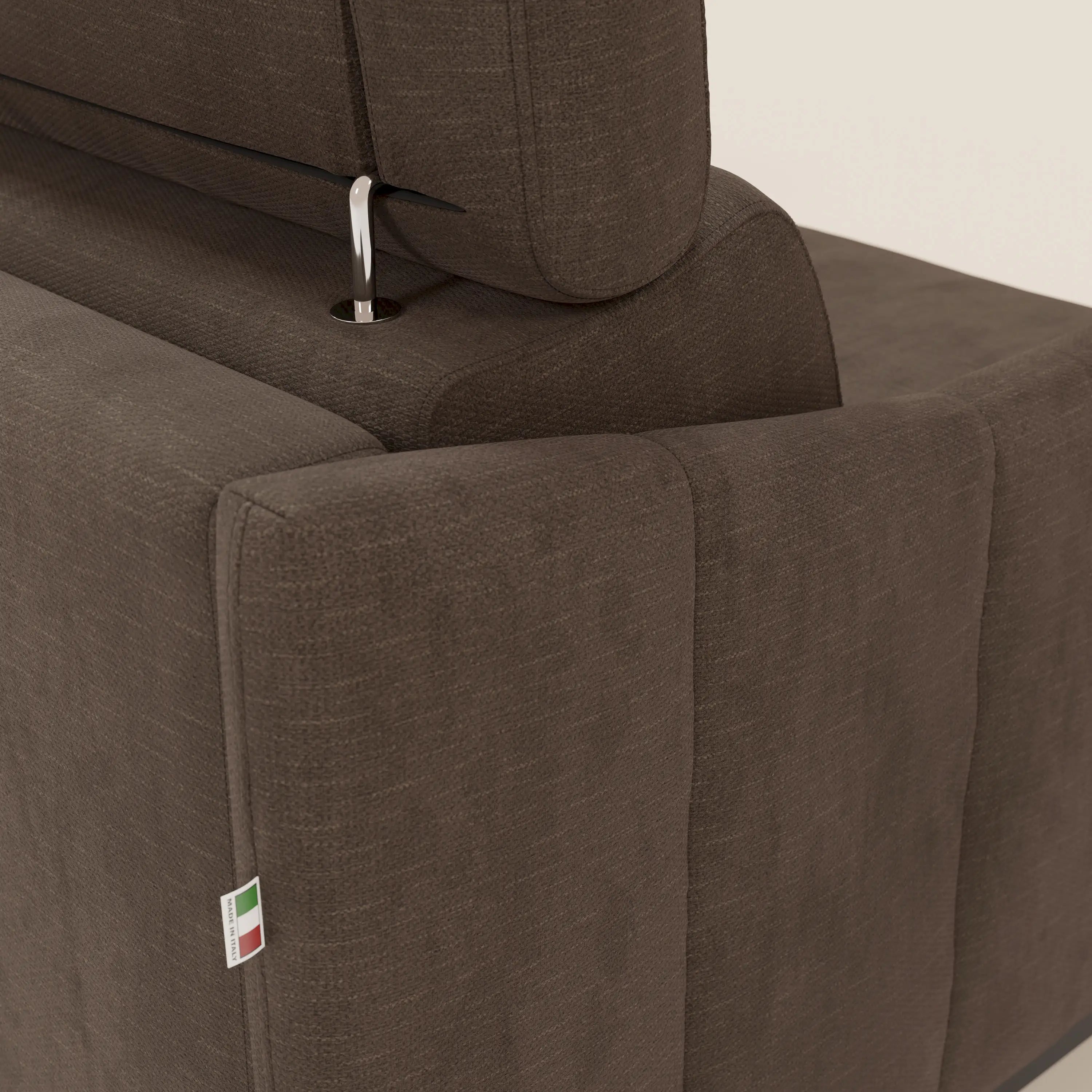 Loto Divano Letto Angolare con Penisola contenitore, Poggiatesta, Materasso Alto H18 in morbido tessuto impermeabile T14 - divani.store