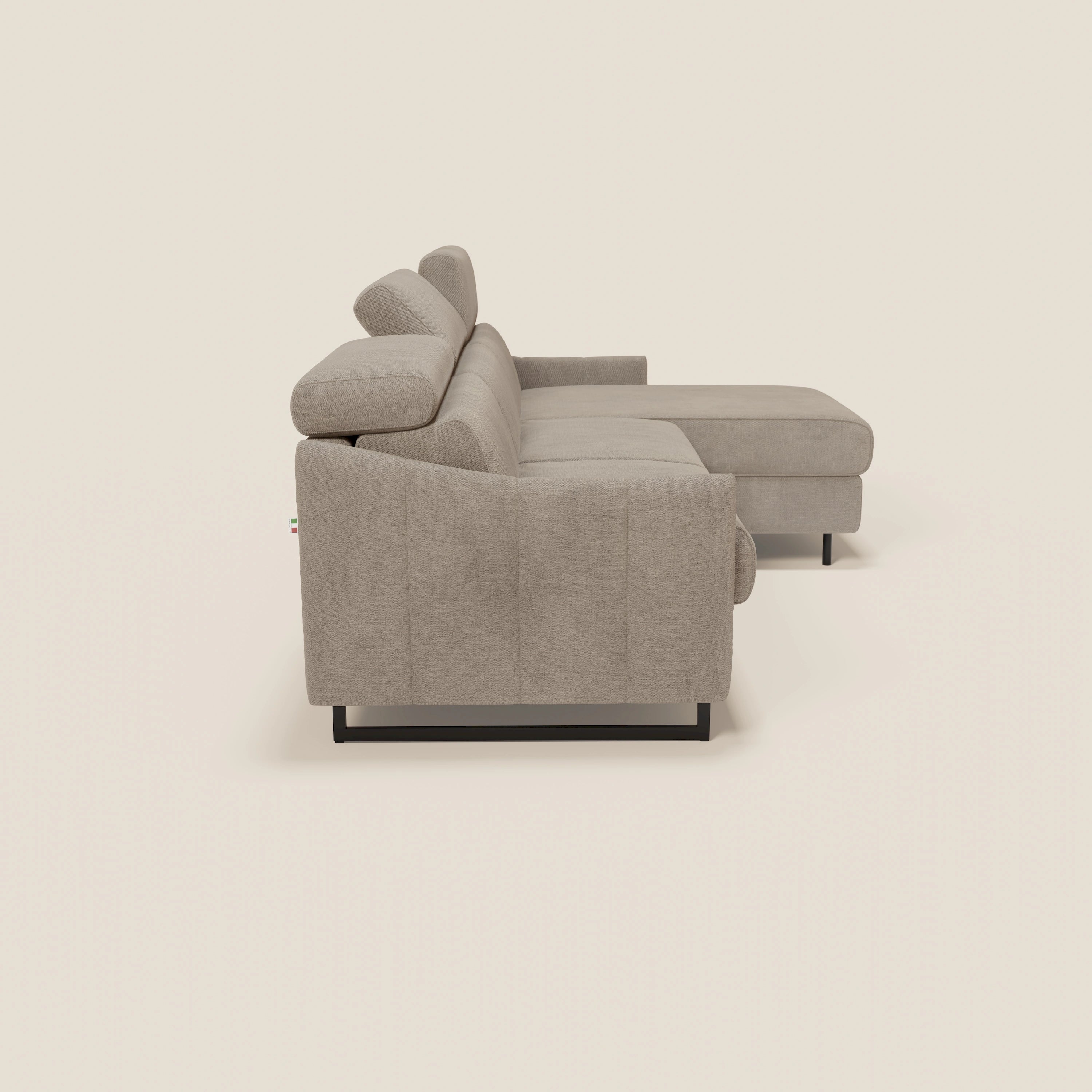 Loto Divano Letto Angolare con Penisola contenitore, Poggiatesta, Materasso Alto H18 in morbido tessuto impermeabile T14 - divani.store