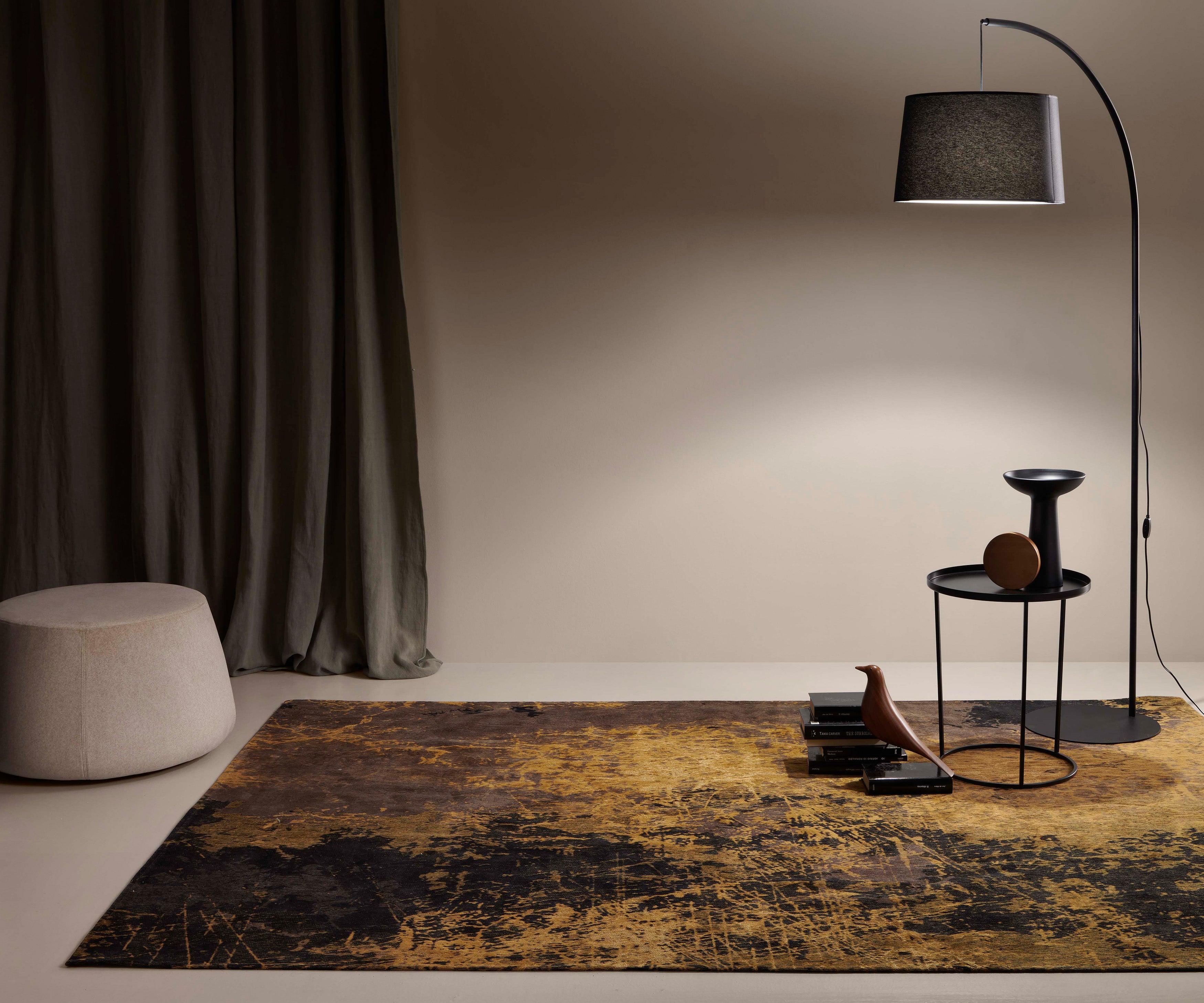 Notturno-nel-deserto tappeto a fantasia astratta in cotone di ciniglia - divani.store