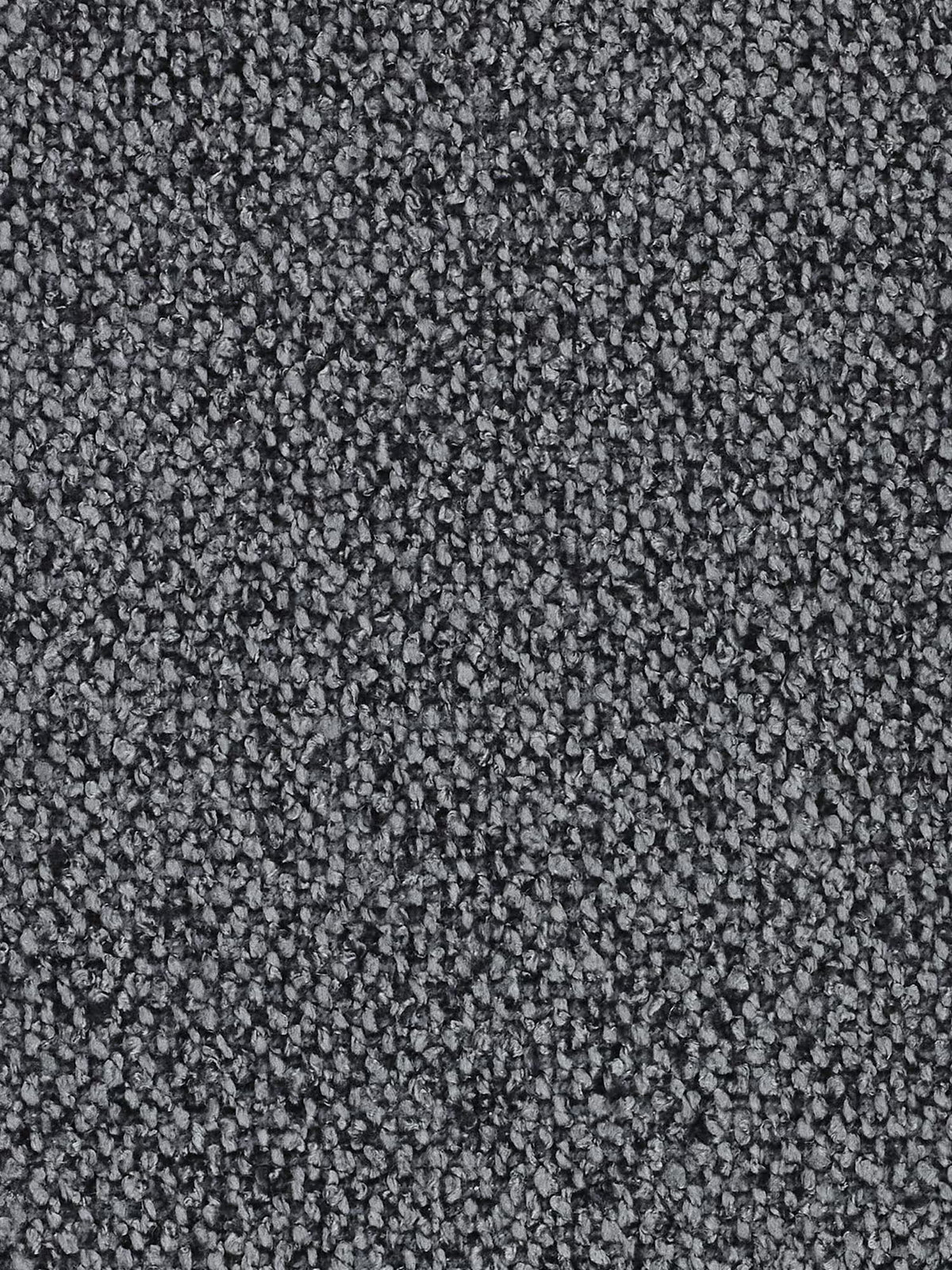 Primo piano di un tappeto grigio scuro dalla trama ruvida, con piccole fibre ad anello intrecciate fitto che creano un motivo denso e screziato. La superficie appare morbida e presenta sottili variazioni di tonalità grazie alla disposizione unica delle fibre, rendendolo una base ideale per completare il divano modulare e componibile a 3 posti Nimbus da 250 cm - sfoderabile in tessuto smacchiabile effetto cotone t33 di Divani.Store in qualsiasi ambiente contemporaneo.