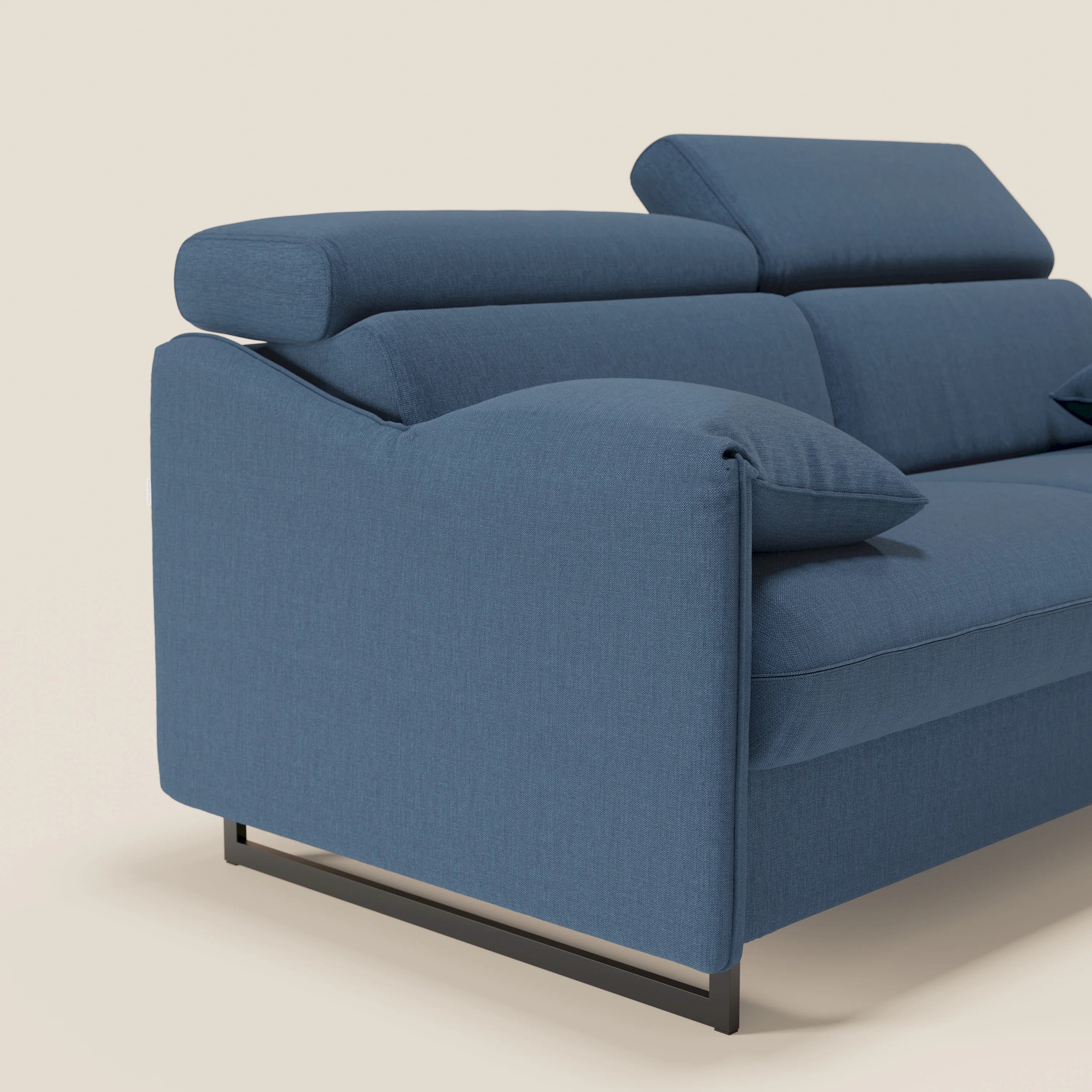 Violetta divano letto materasso H18 cm - poggiatesta reclinabili e braccioli mobili in tessuto impermeabile T13 - divani.store