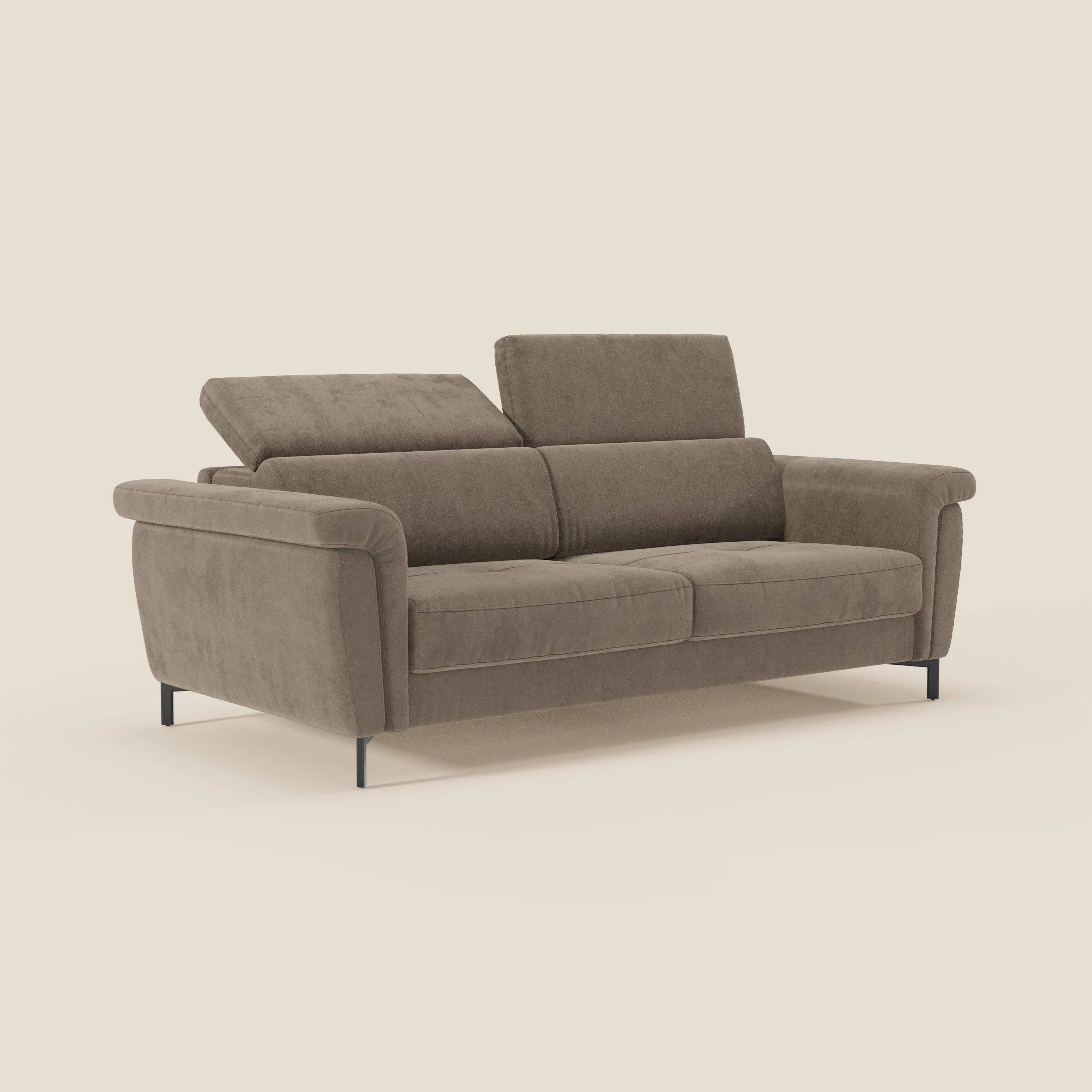 Capri divano letto di design con piedini alti - poggiatesta reclinabili in raffinato tessuto effetto velluto smacchiabile T30 - divani.store