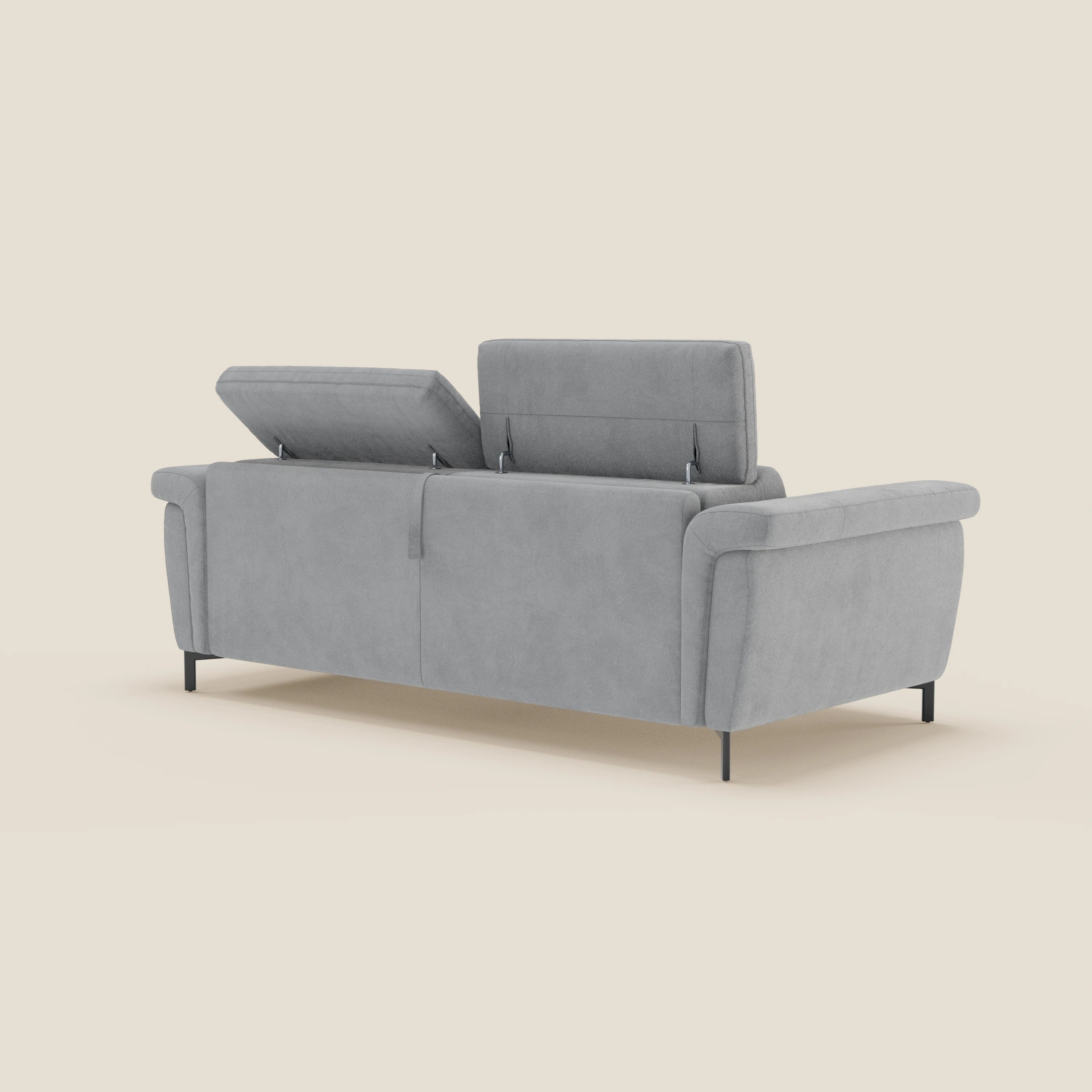Capri divano letto di design con piedini alti - poggiatesta reclinabili in raffinato tessuto effetto velluto smacchiabile T30 - divani.store